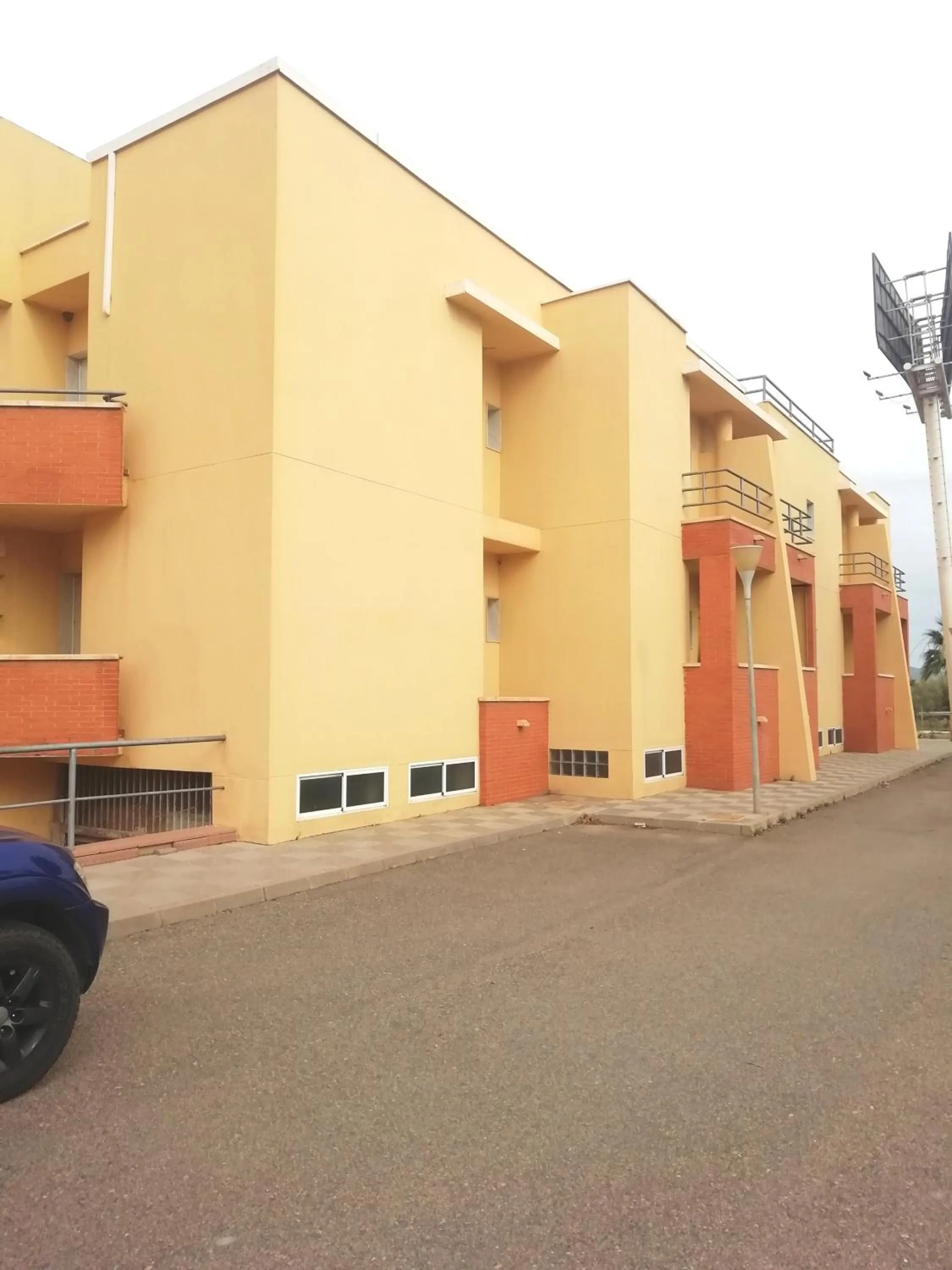 Bayo Lirola Hotel Balisa