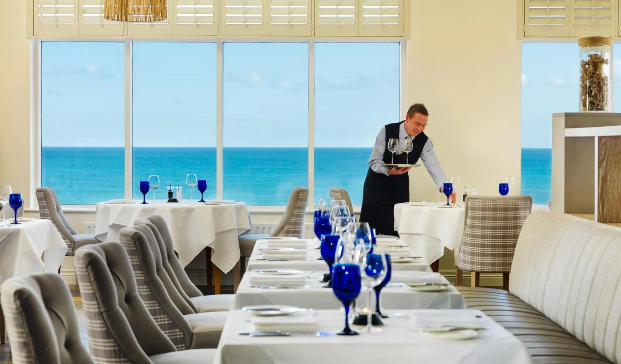 Restaurant/places to eat in Inchydoney Island Lodge & Spa