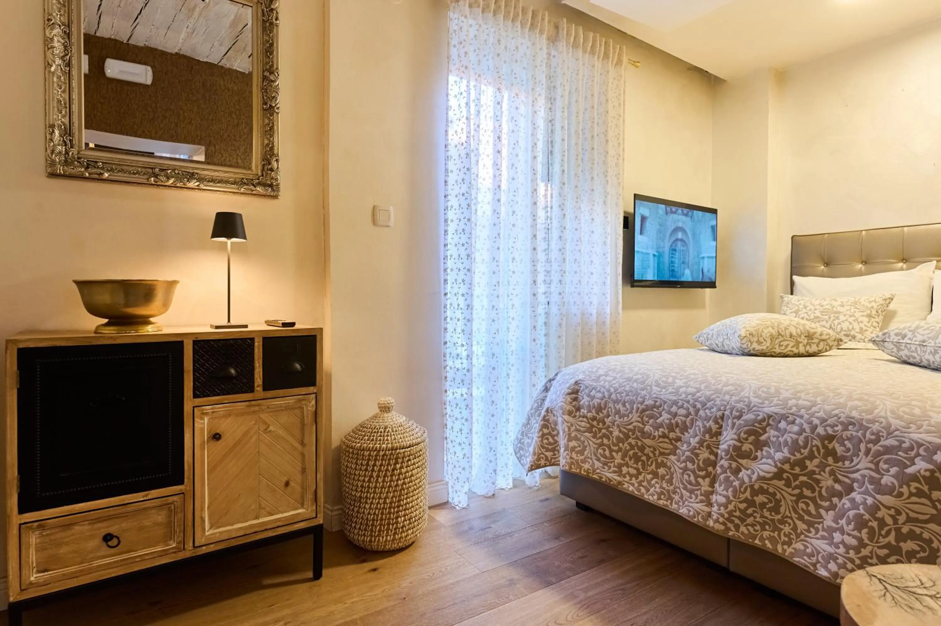 TV and multimedia, Bed in Hiša Ančka, Boutique Hotel & Maja Rooms