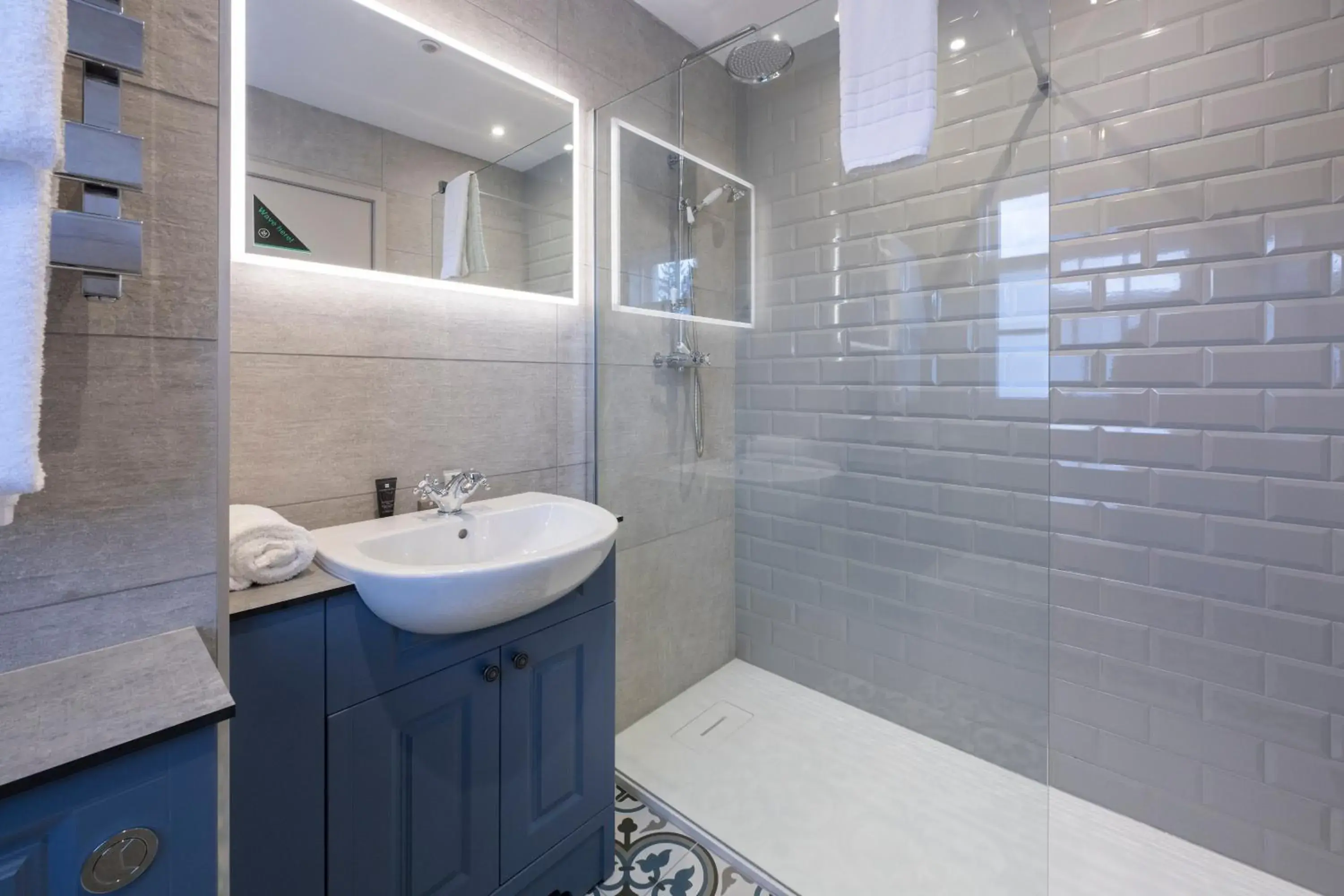 Bathroom in Knipoch House Hotel Bathroom in Knipoch House Hotel