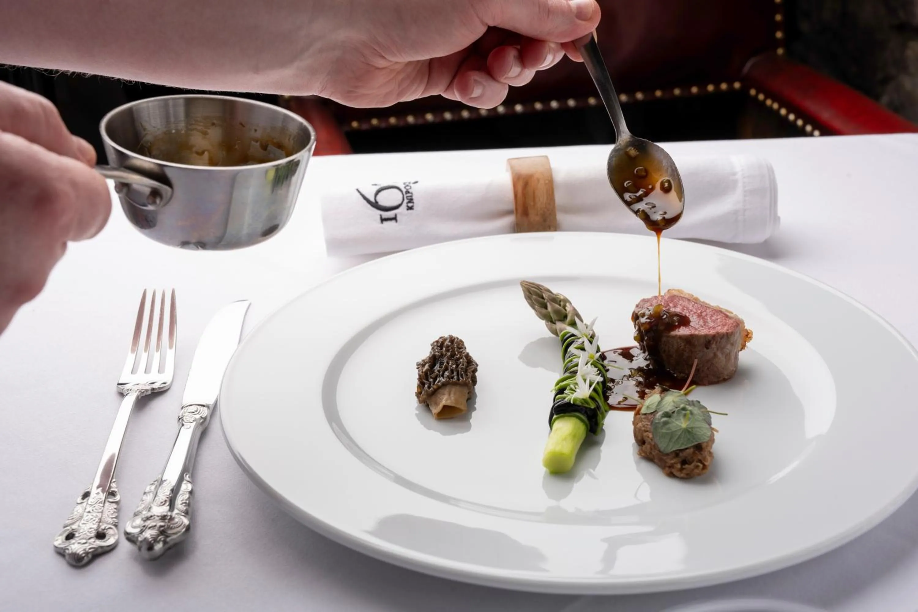 Dinner in Knipoch House Hotel