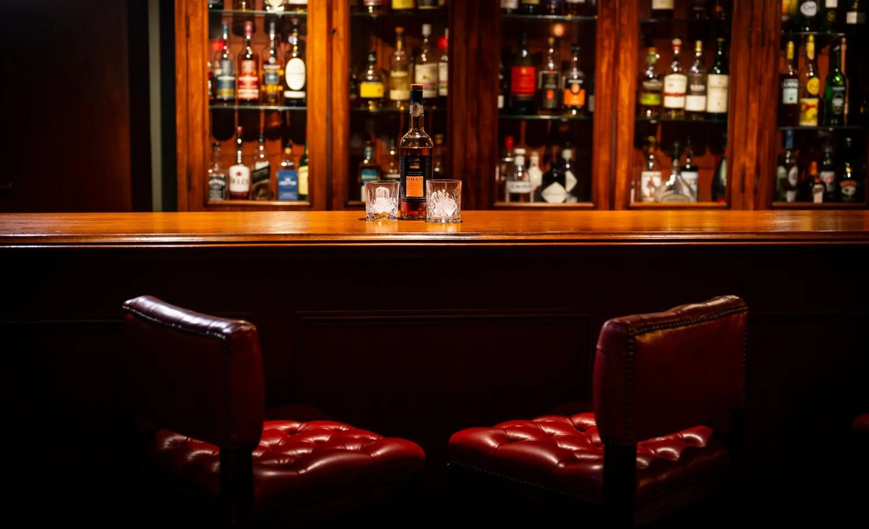 Lounge or bar in Knipoch House Hotel Lounge or bar in Knipoch House Hotel