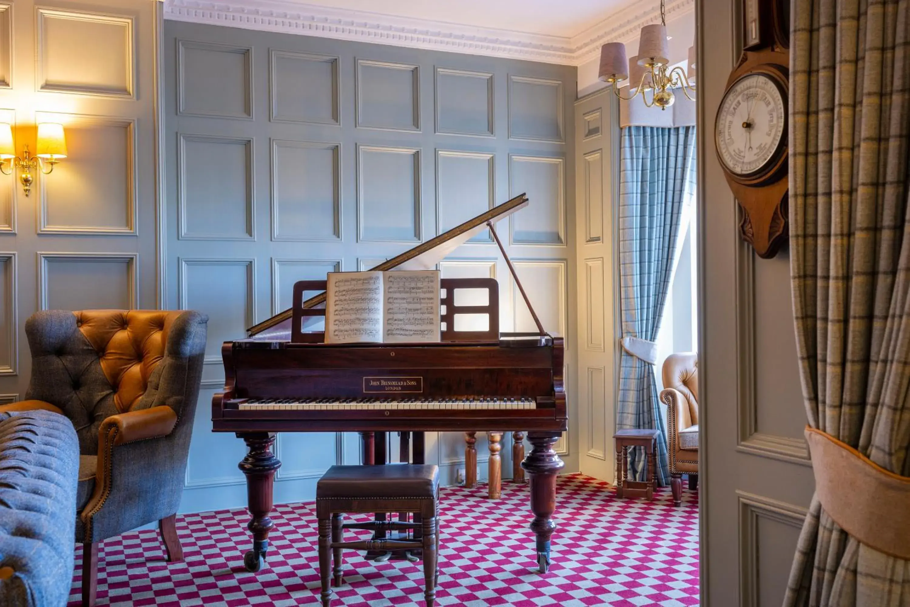 Lobby or reception in Knipoch House Hotel Lobby or reception in Knipoch House Hotel