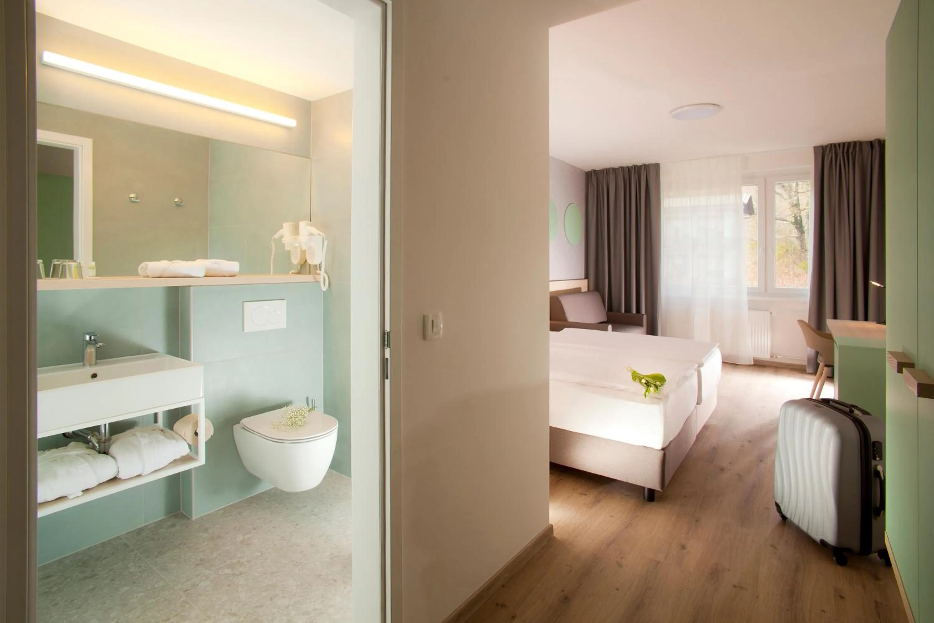 Bathroom, Bed in Terme Topolsica - Hotel Vesna