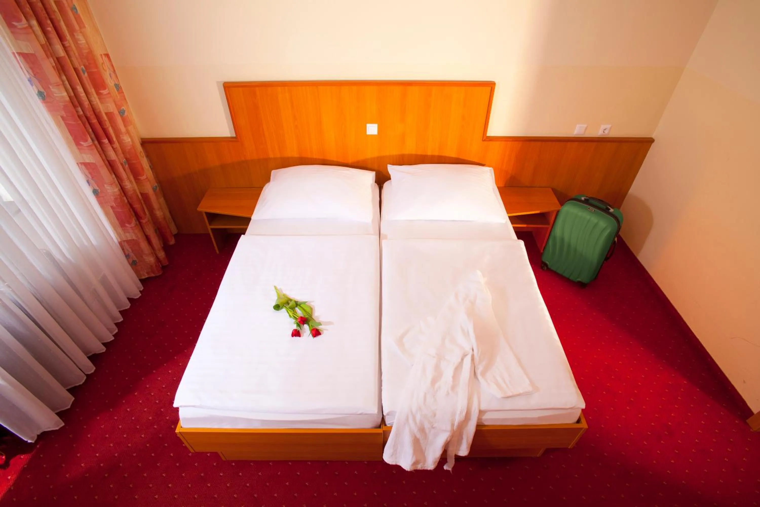 Bedroom, Bed in Terme Topolsica - Hotel Vesna