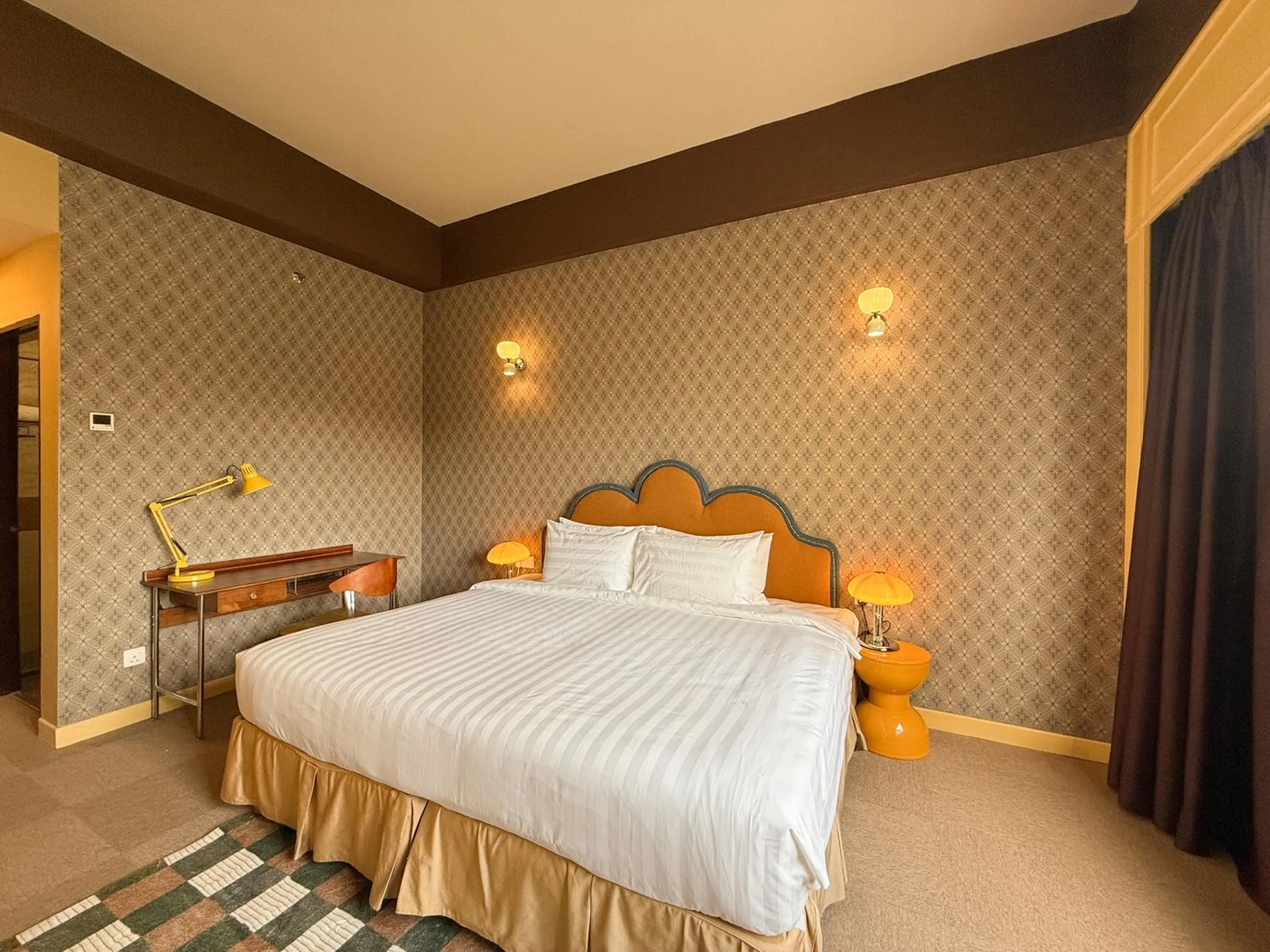 Bed in The Très Hotel