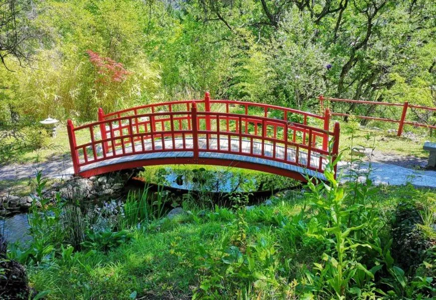 Nearby landmark in Alexandra Apartments