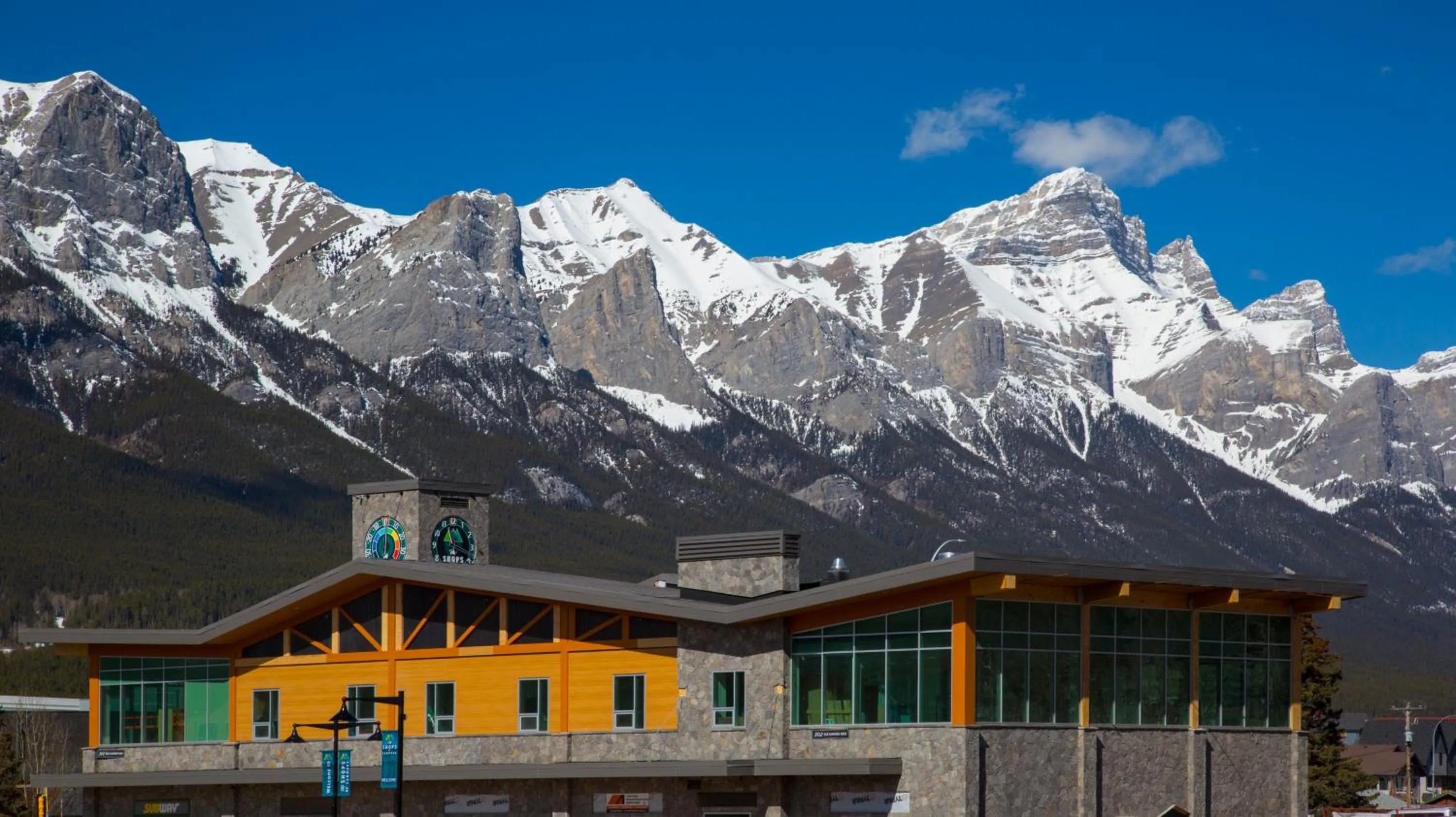 Property building in Canmore Downtown Hostel
