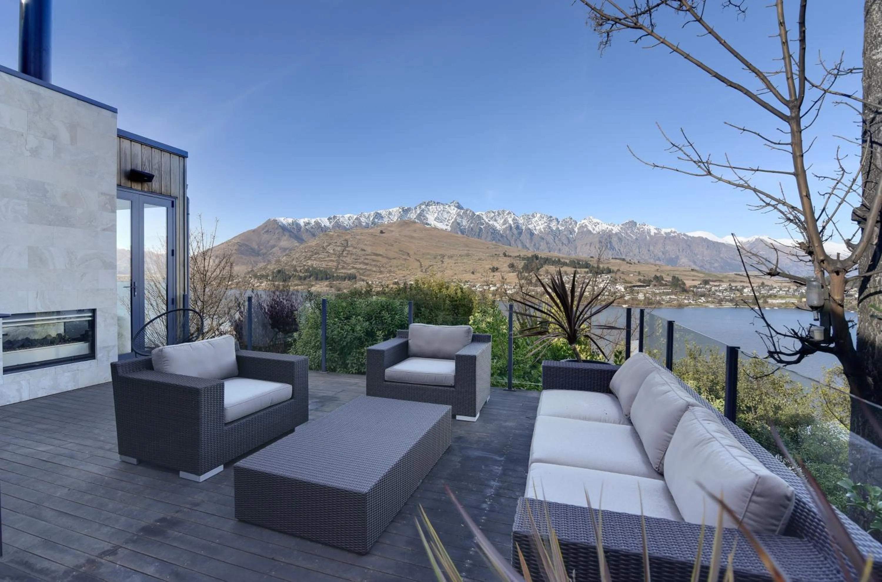 Property building in Panorama House by Sotheby's Luxury Rental Homes