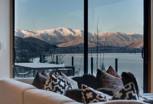 Panorama House by Sotheby's Luxury Rental Homes