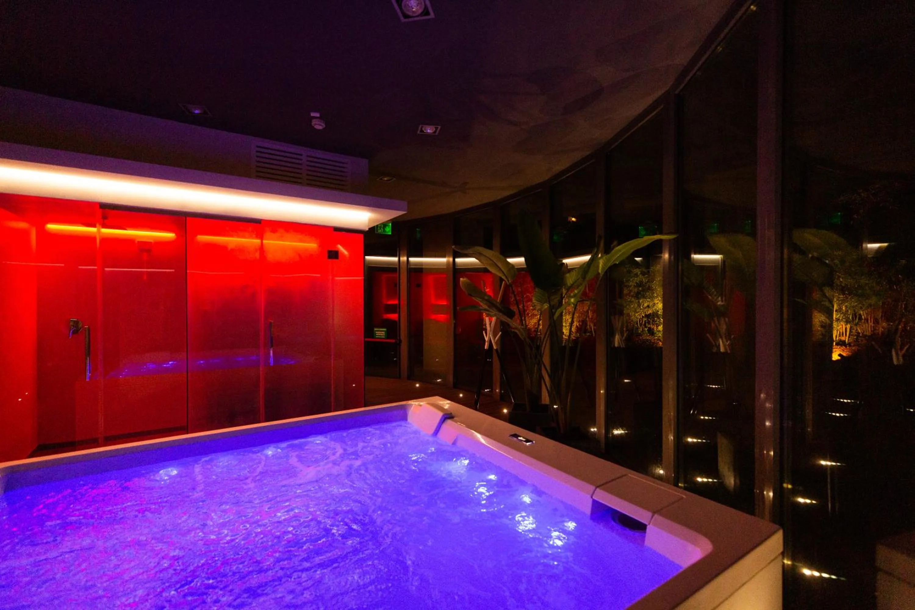 Hot Tub in Zambala Luxury Apartments