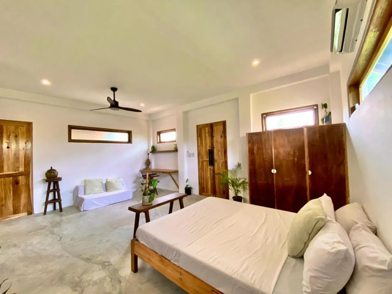 Bed in Secret Spot Siargao