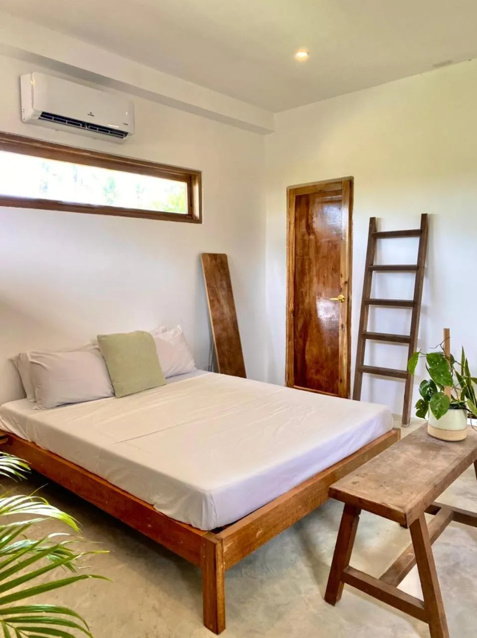 Bed in Secret Spot Siargao