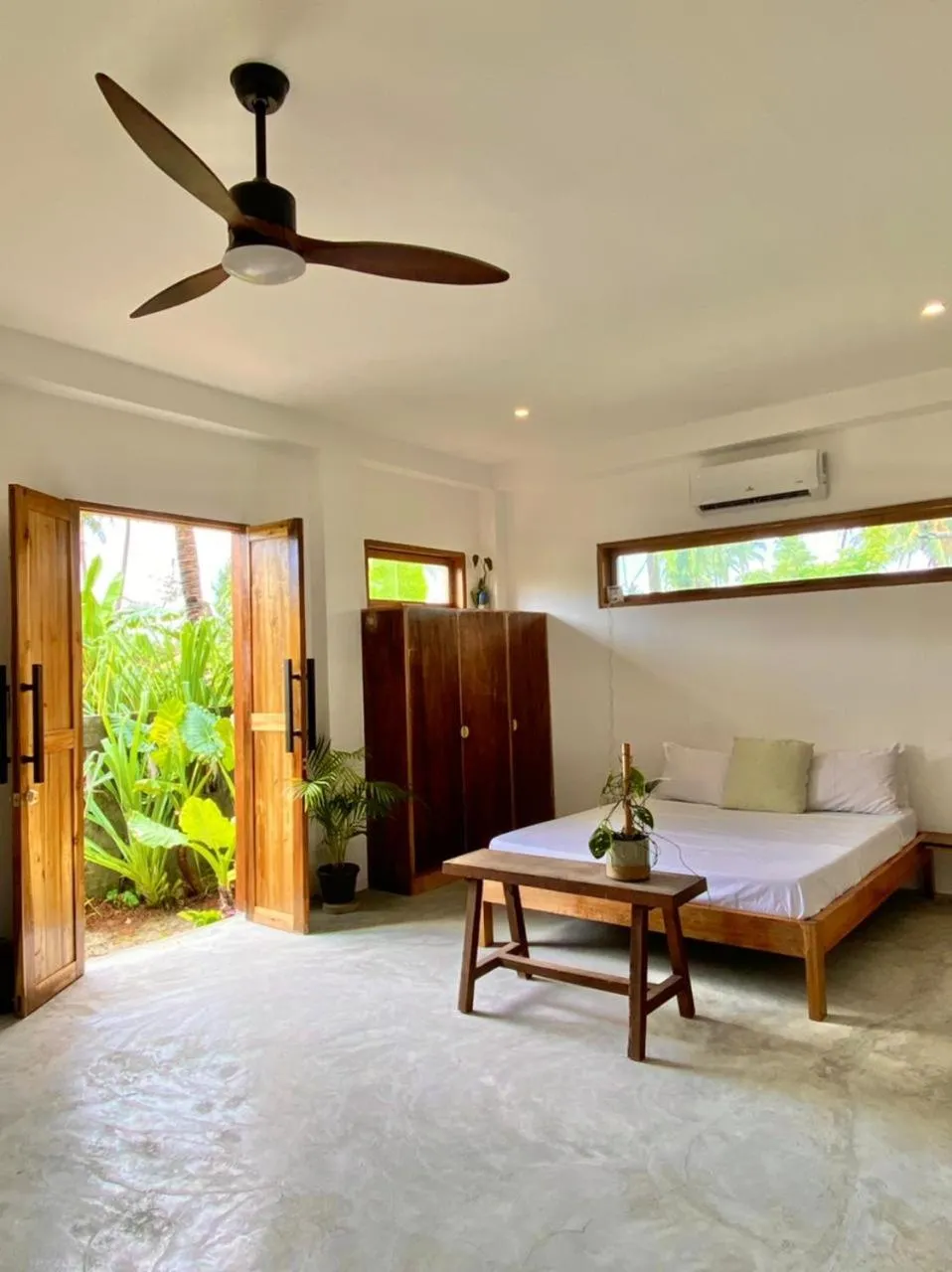 Bed in Secret Spot Siargao