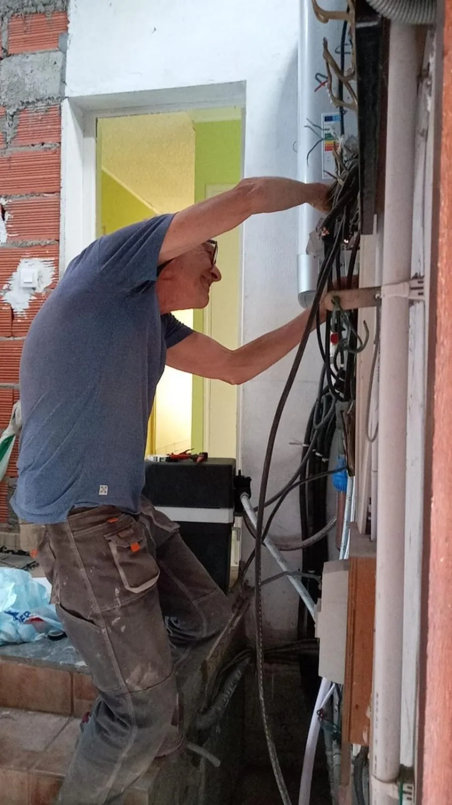 LE BEAU REPAIRE, chambres d'hôtes, quartier historique, 1 à 3 chambres, étage indépendant