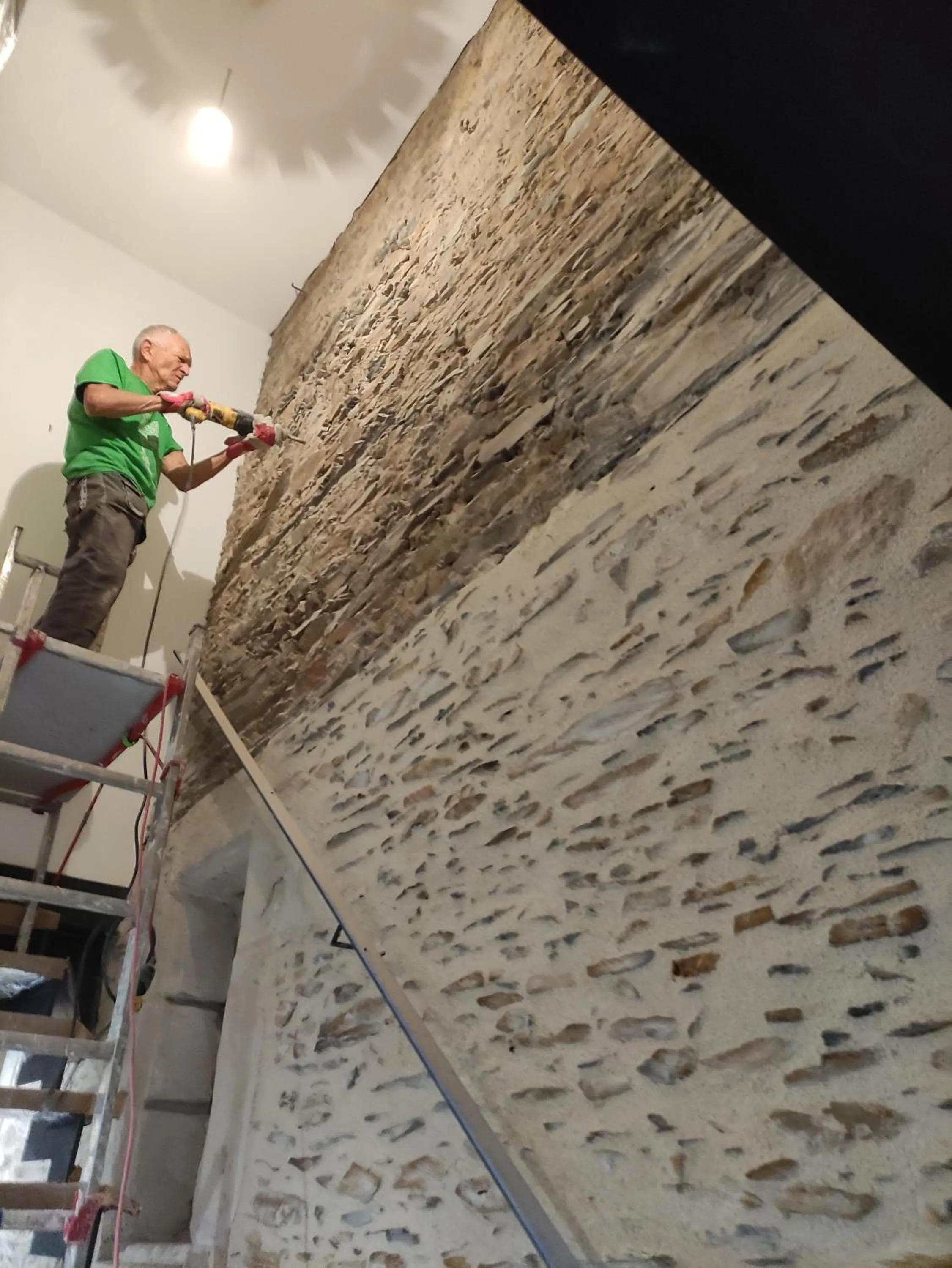 LE BEAU REPAIRE, chambres d'hôtes, quartier historique, 1 à 3 chambres, étage indépendant