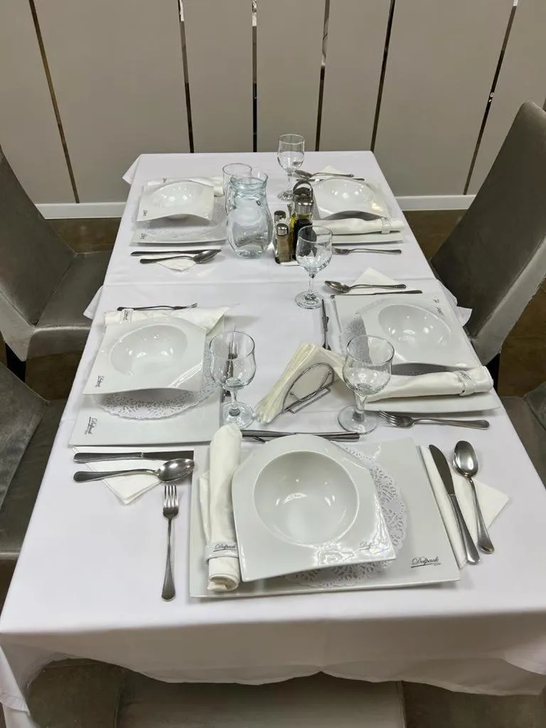 Breakfast in Hotel Delpack