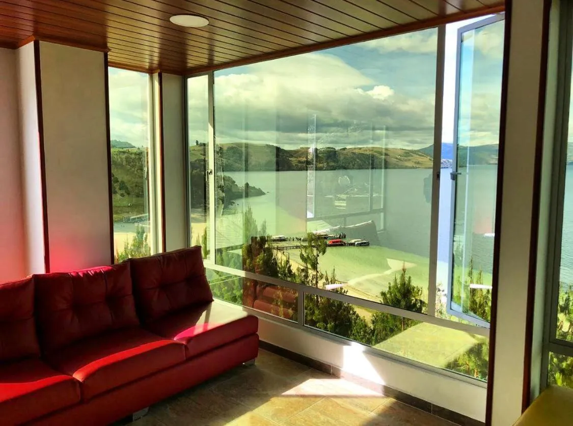 Seating area in El Arca de Noah