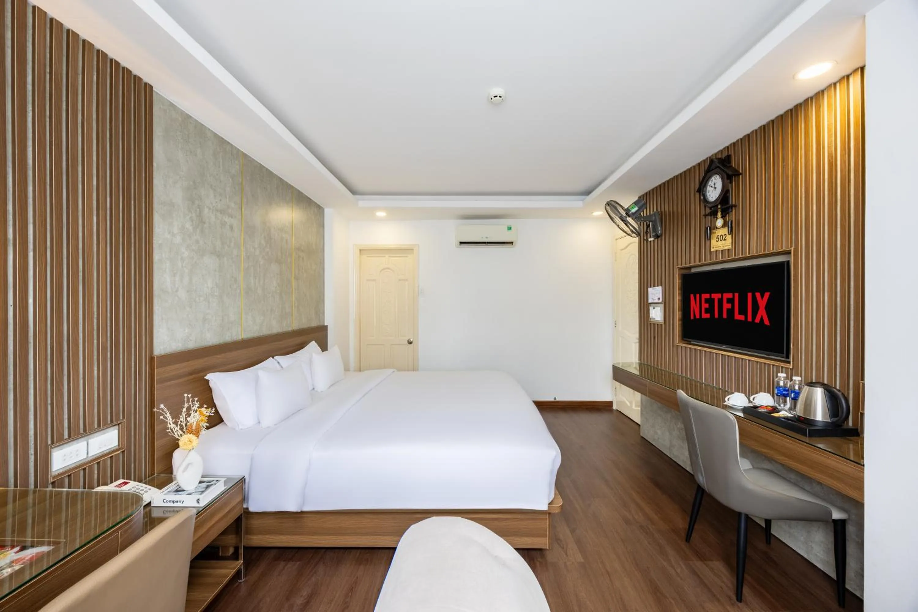 Bed in A25 Hotel - 274 Đề Thám