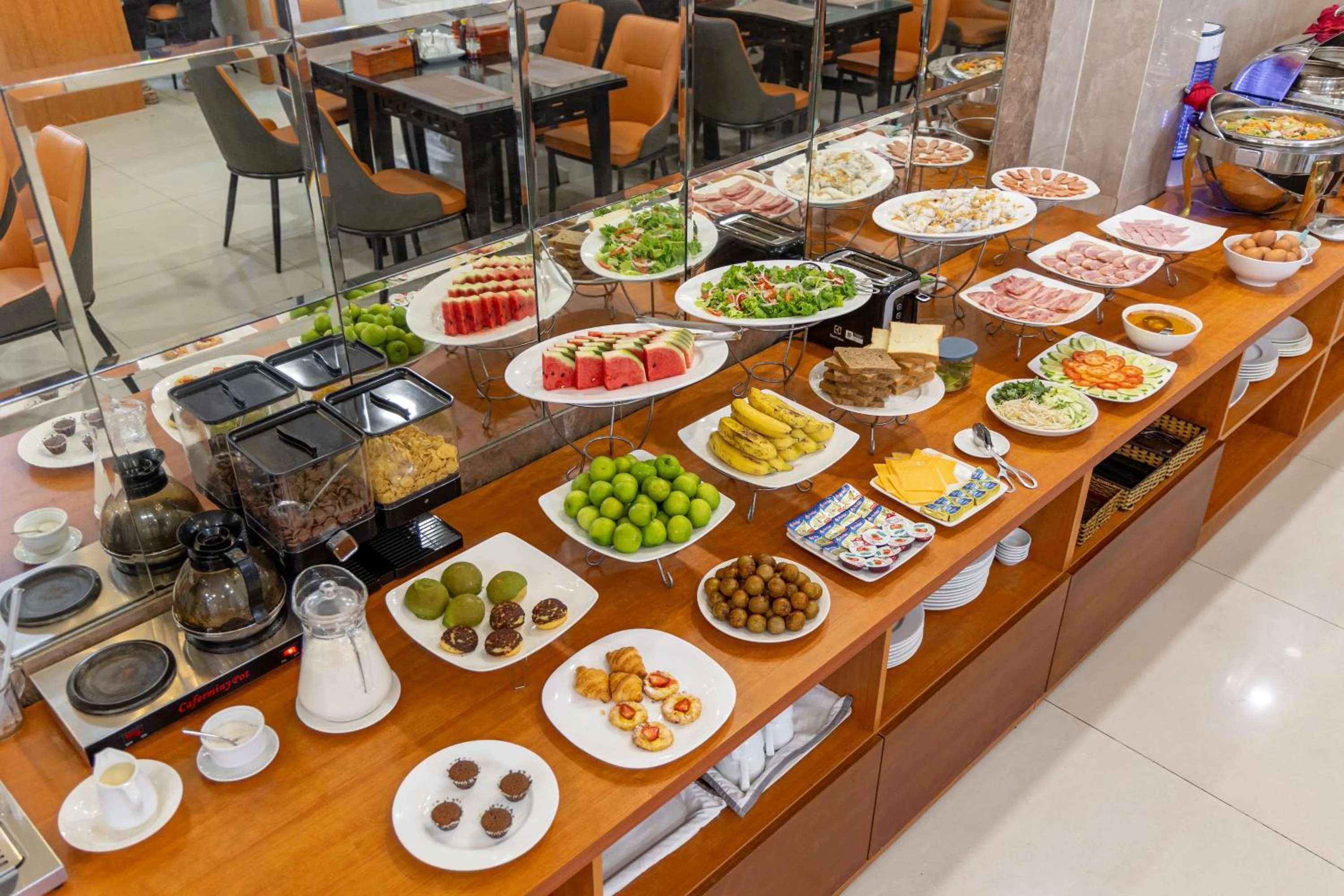 Breakfast in A25 Hotel - 274 Đề Thám