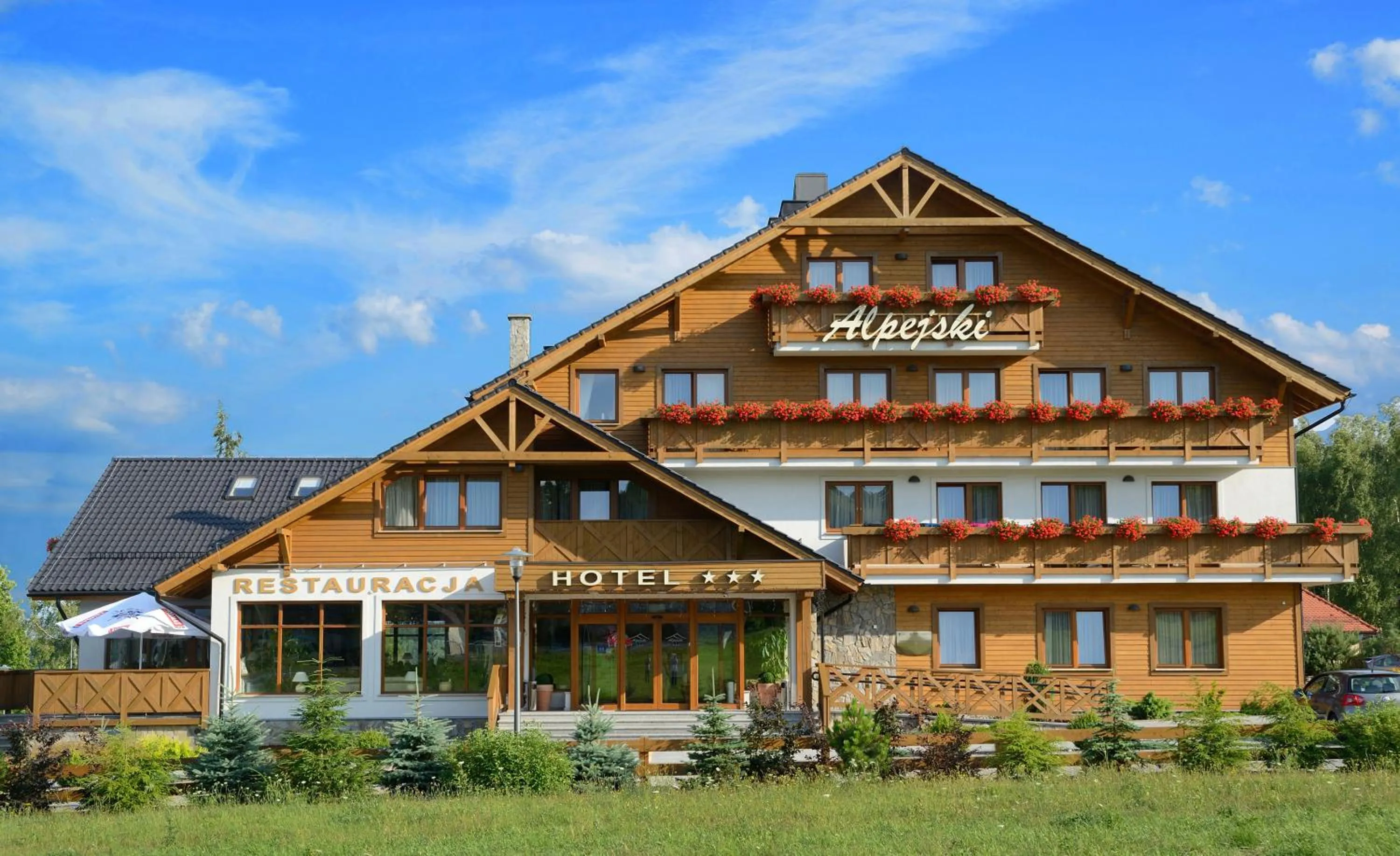 Property building in Hotel Alpejski