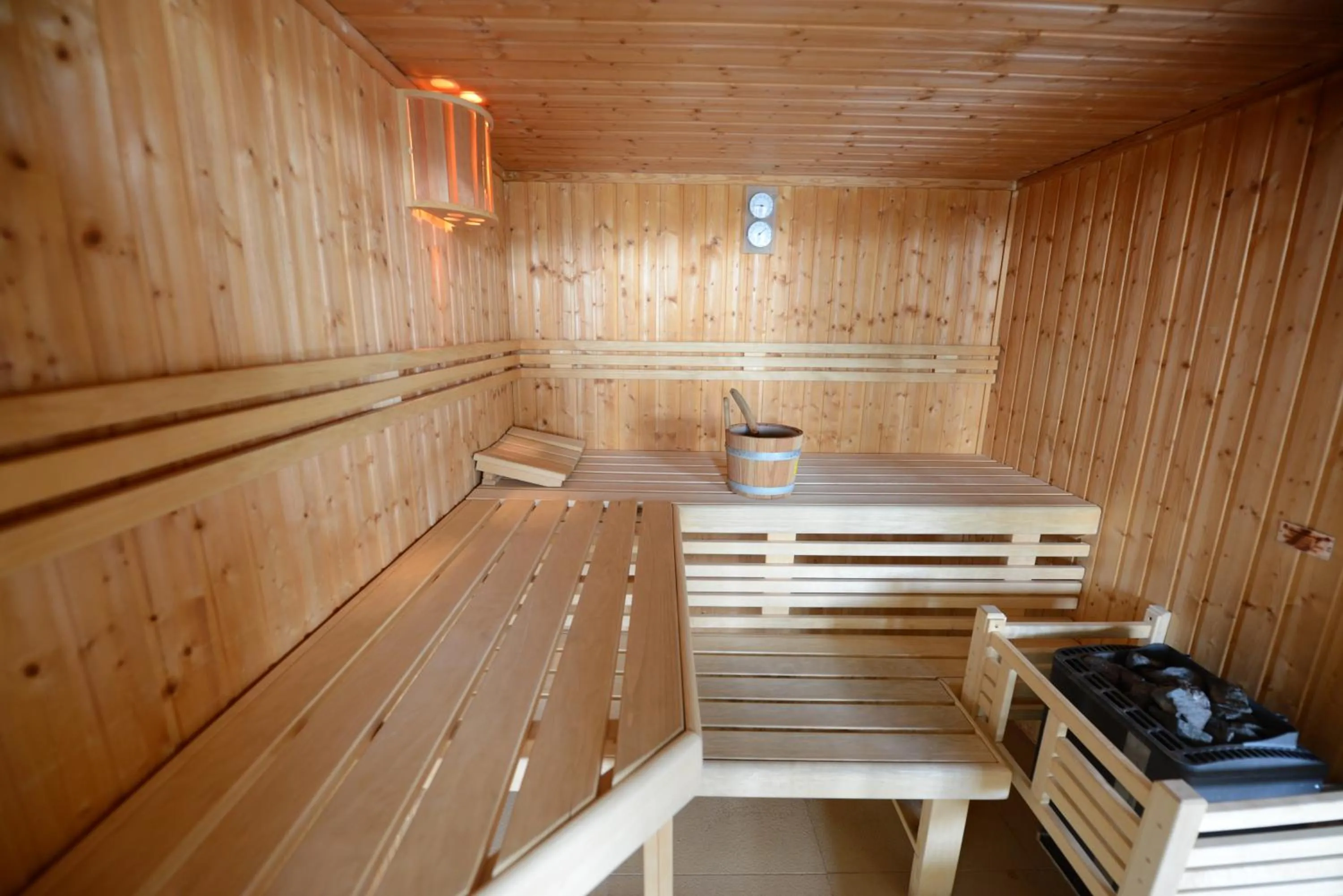 Day in Hotel Alpejski