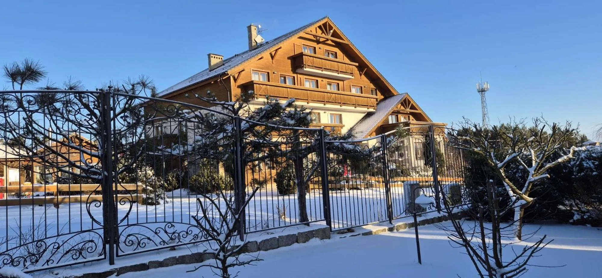 Property building in Hotel Alpejski