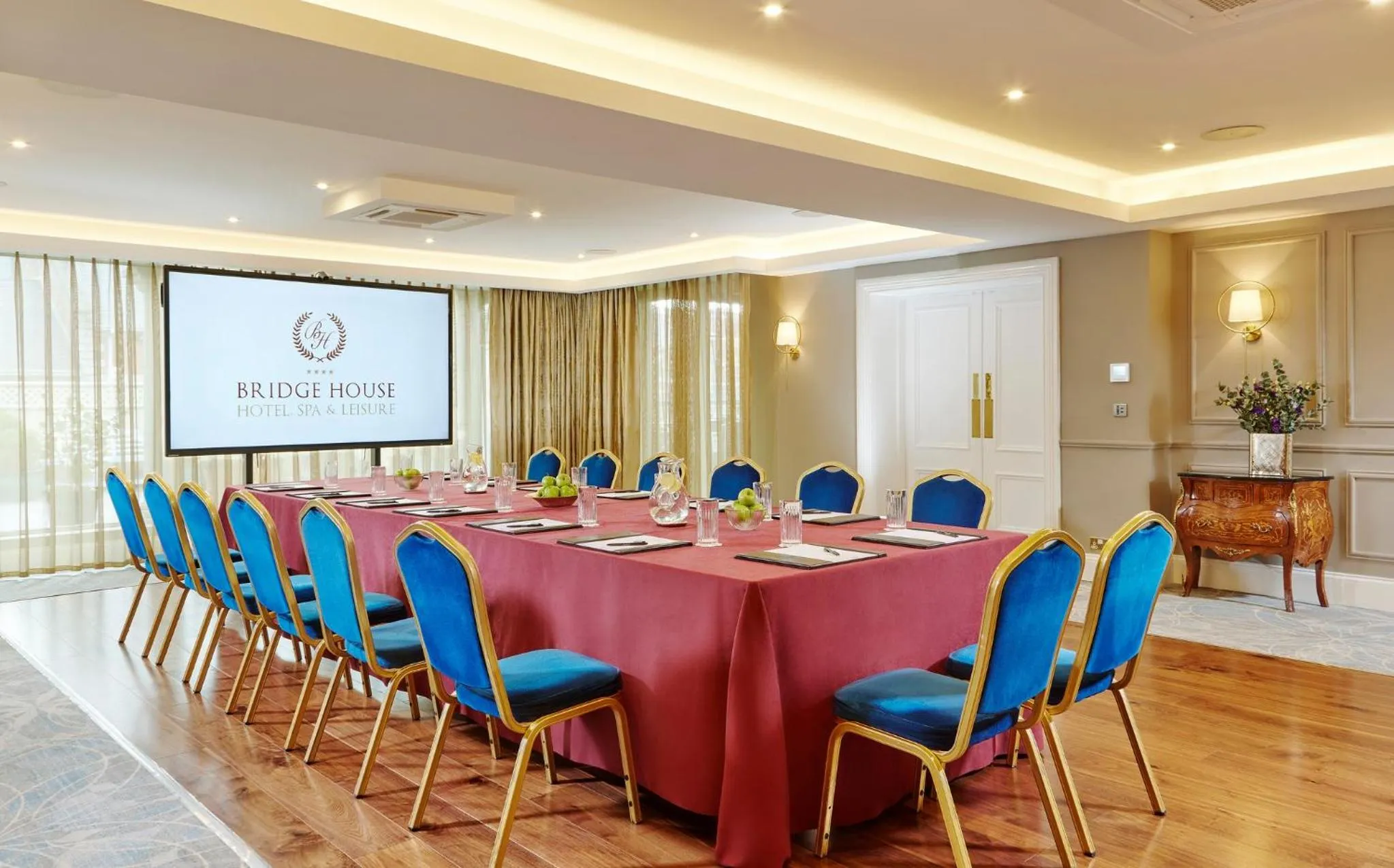 Bridge House Hotel, Leisure Club & Spa