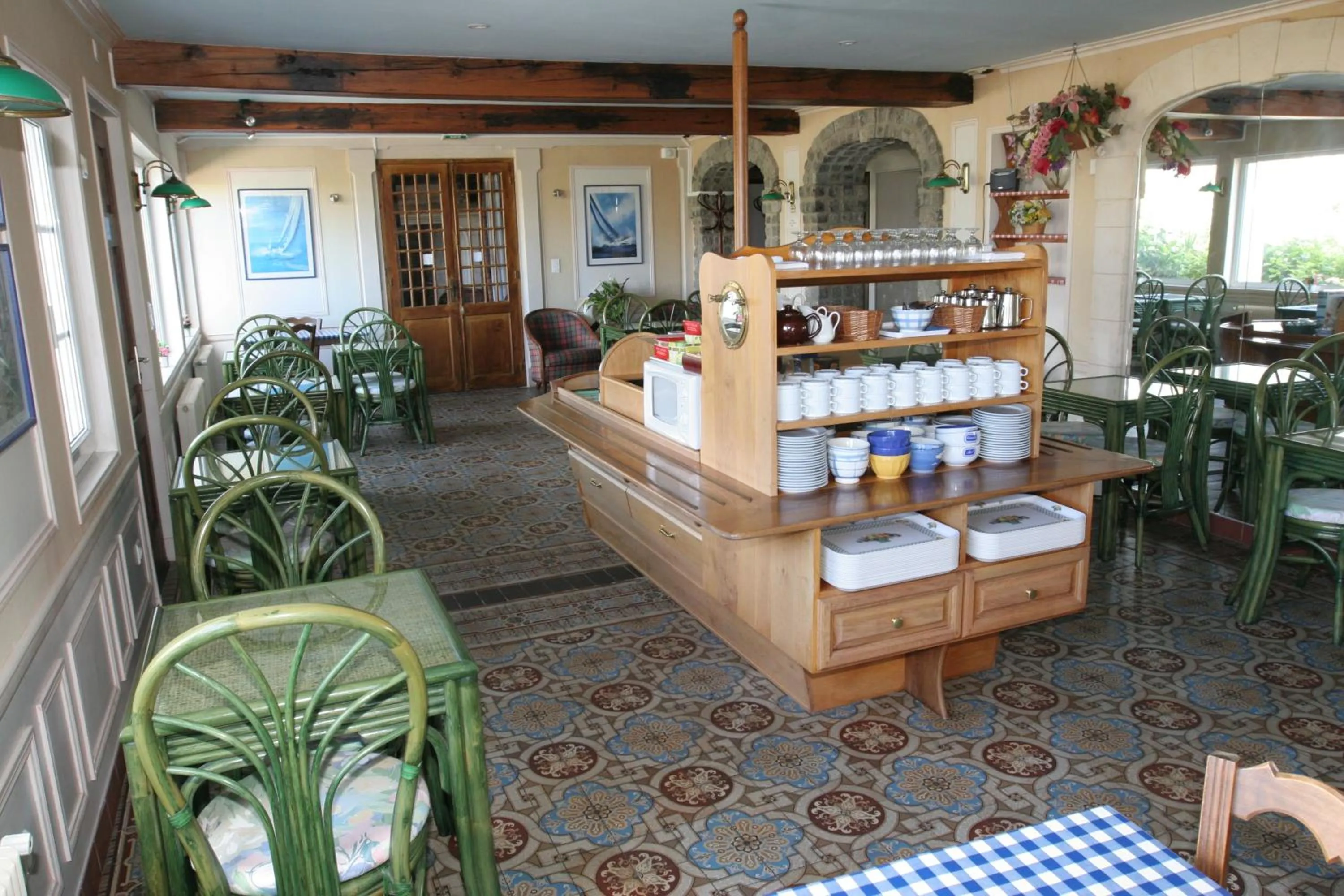 Restaurant/places to eat in Hotel Royal Albion