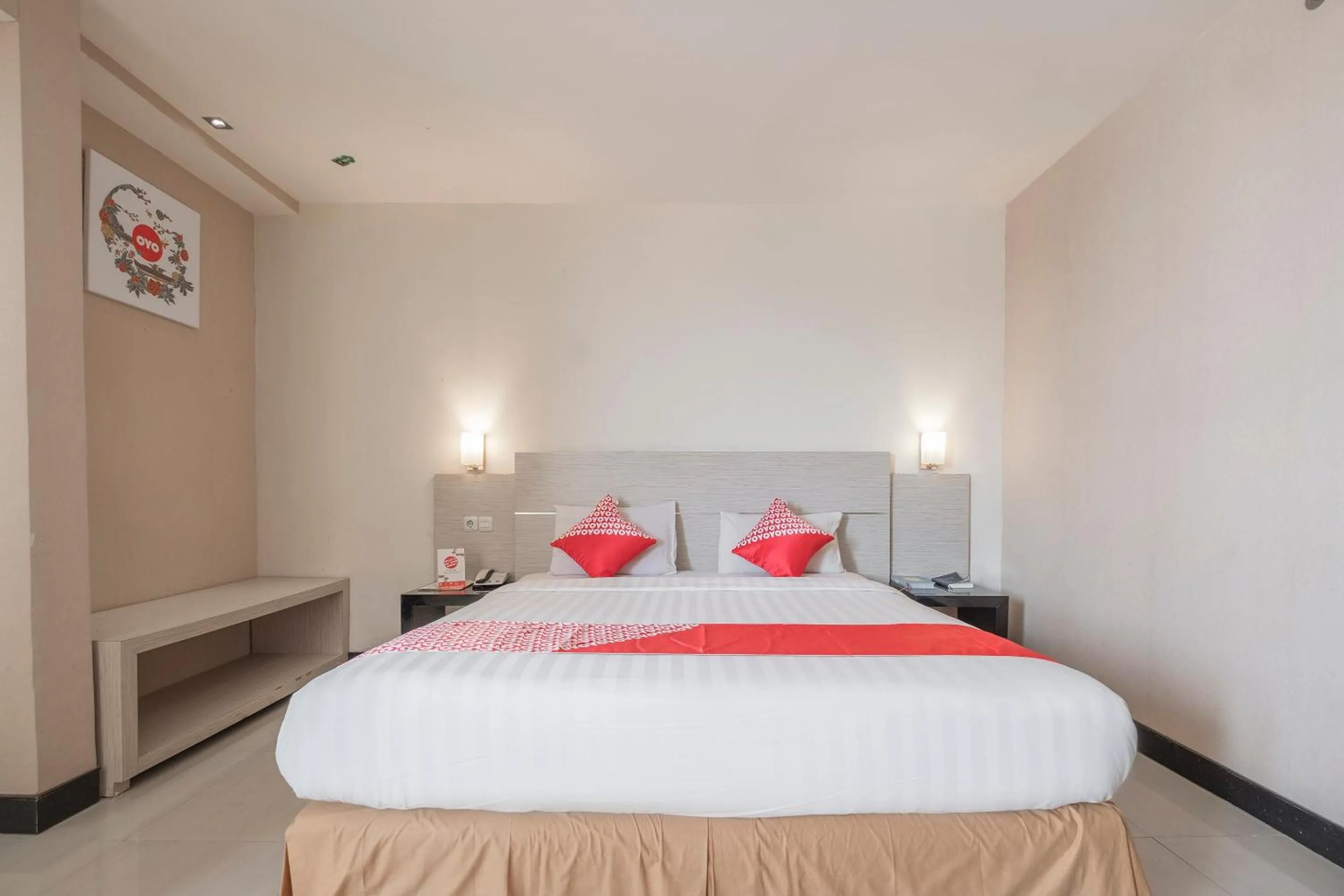 Bedroom in OYO 1081 Allson City Hotel Makassar