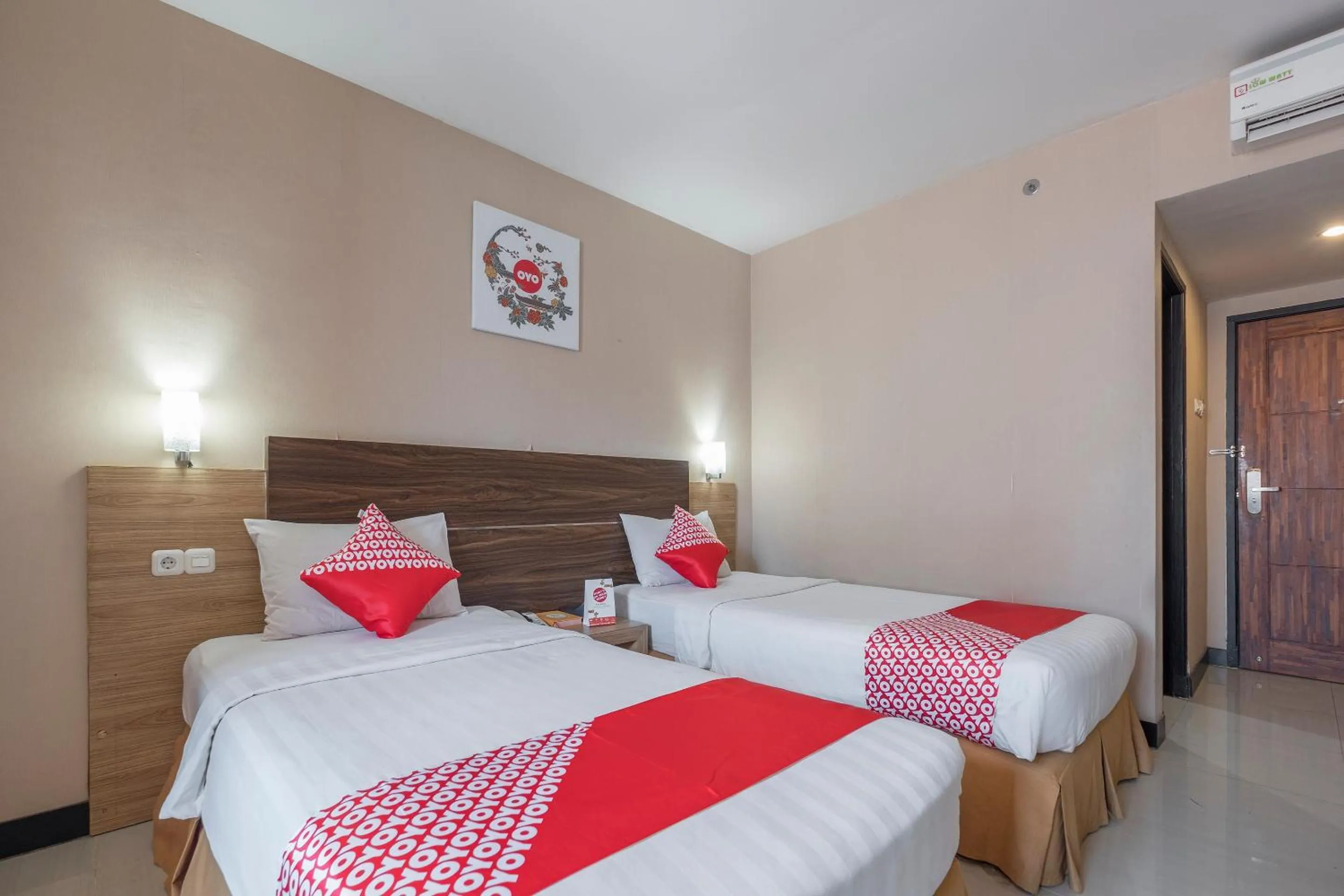 Bedroom in OYO 1081 Allson City Hotel Makassar