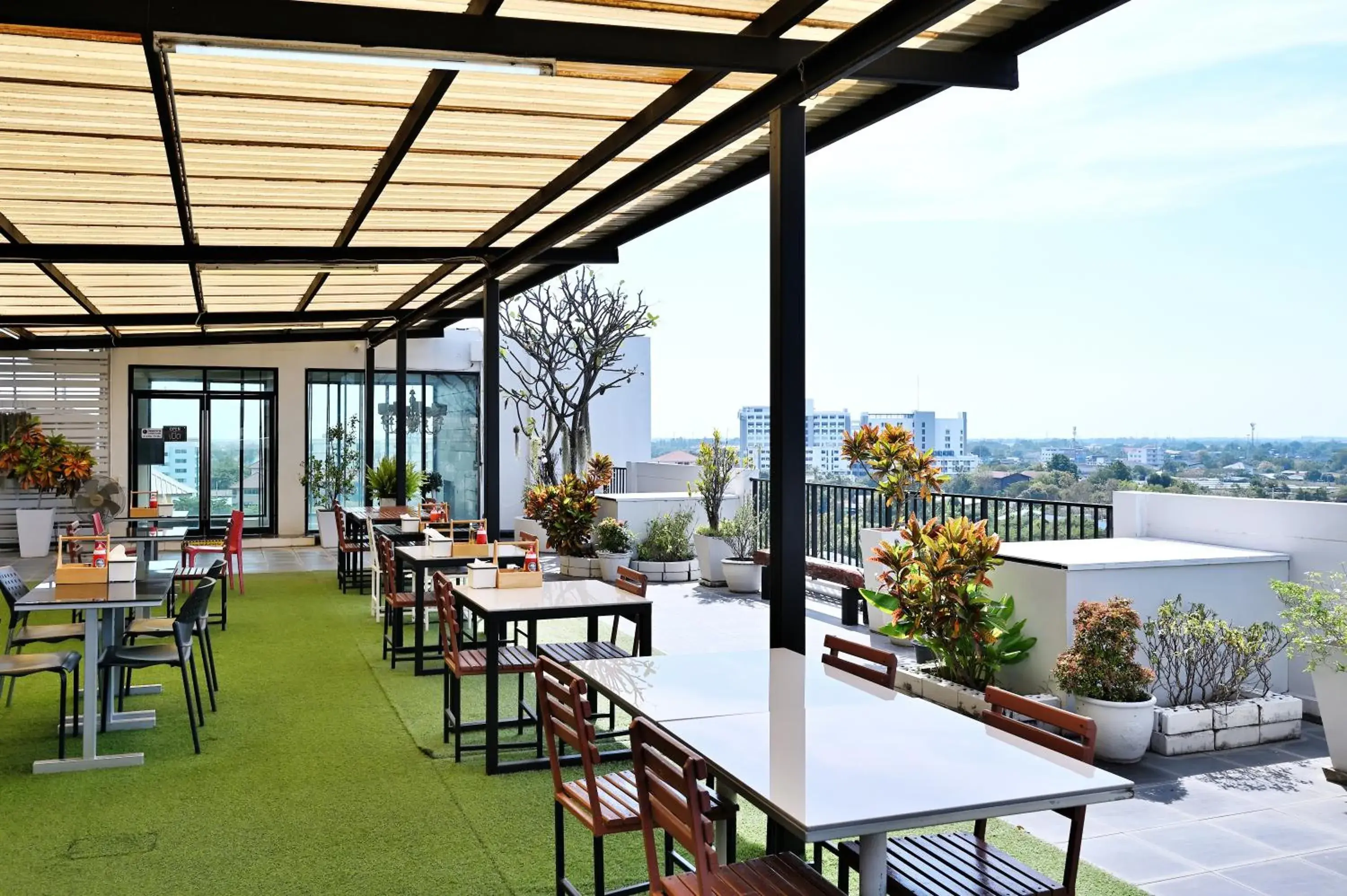 Breakfast in Diary Suite Breakfast in Diary Suite