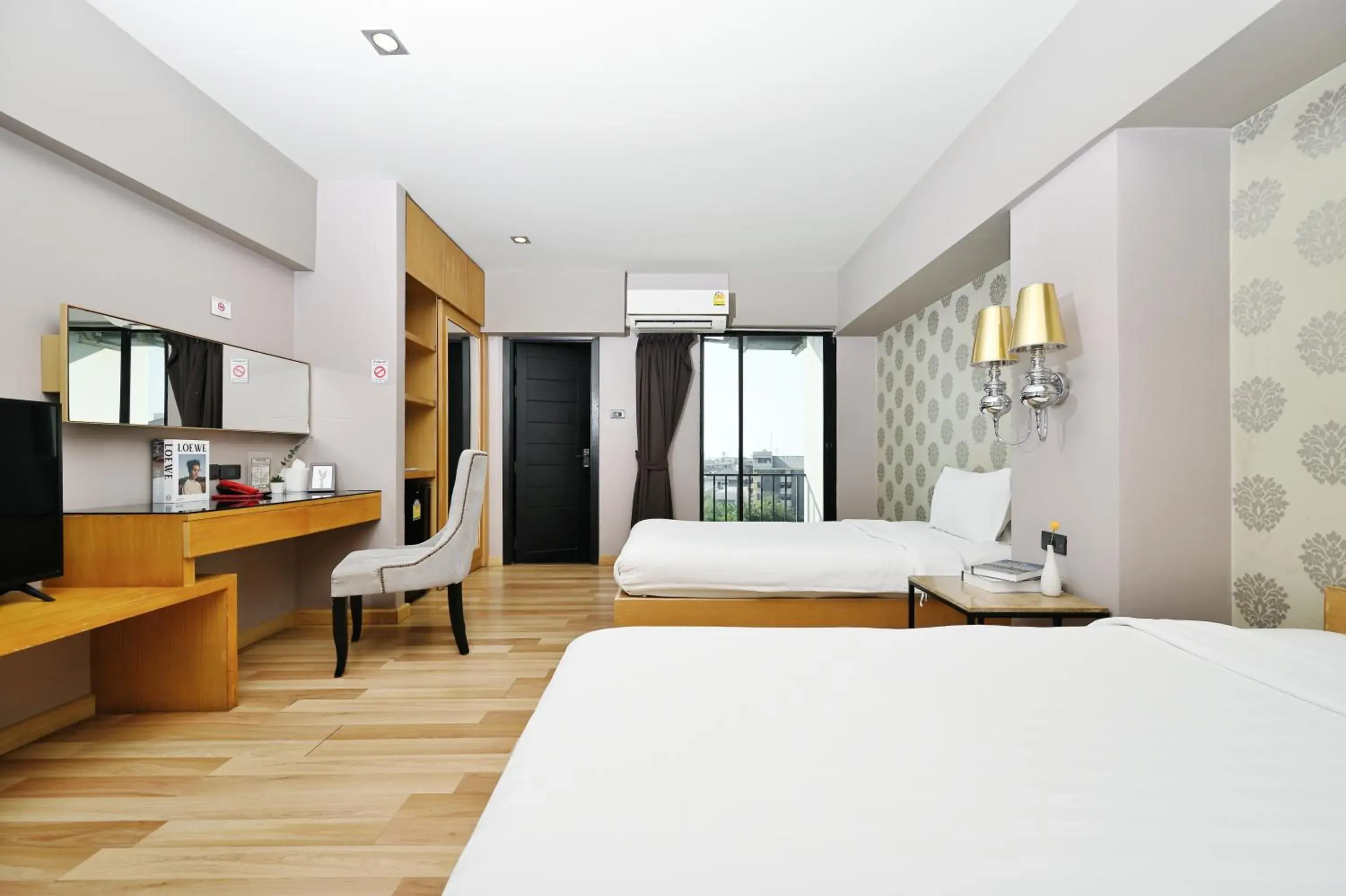 Bedroom, Bed in Diary Suite Bedroom, Bed in Diary Suite