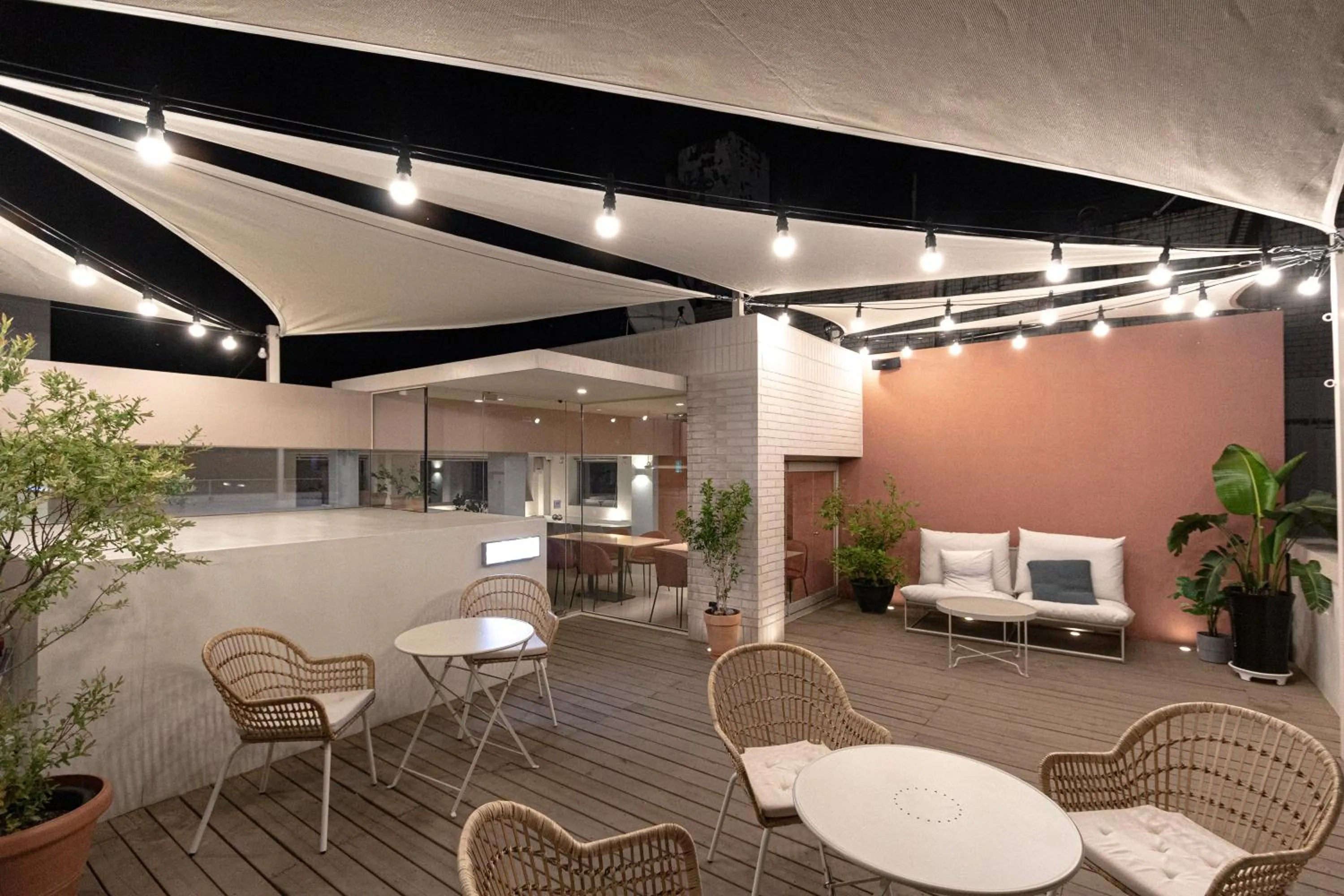 Tong Tong Petit Hotel