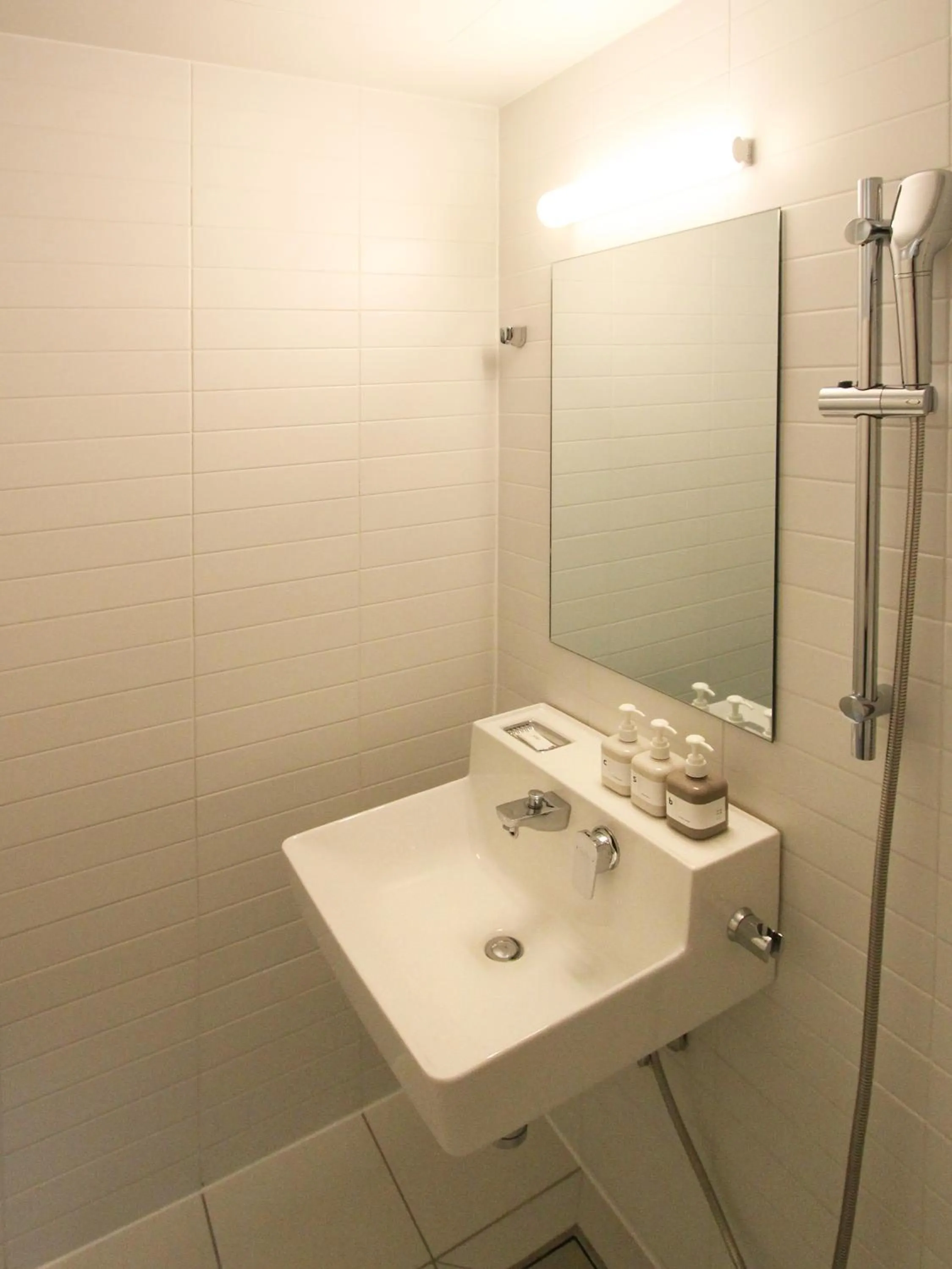 Tong Tong Petit Hotel