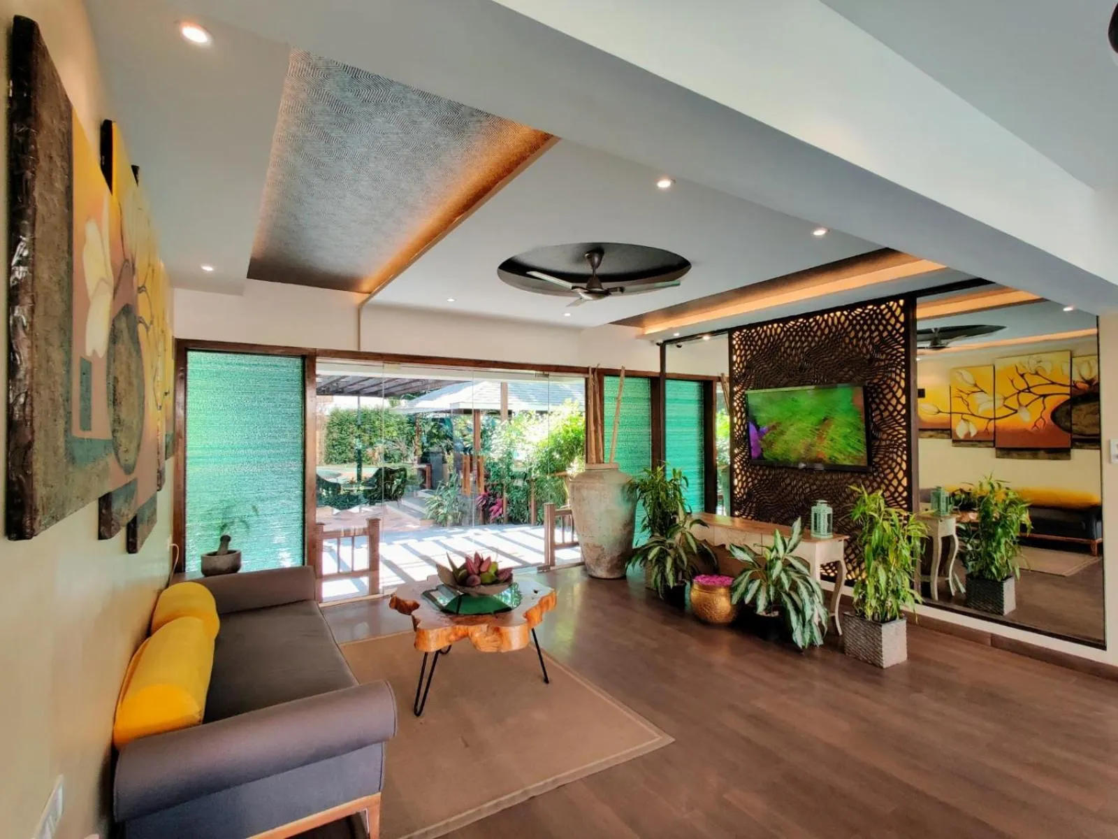 Lobby or reception in Fazlani Natures Nest - The Wellness Retreat