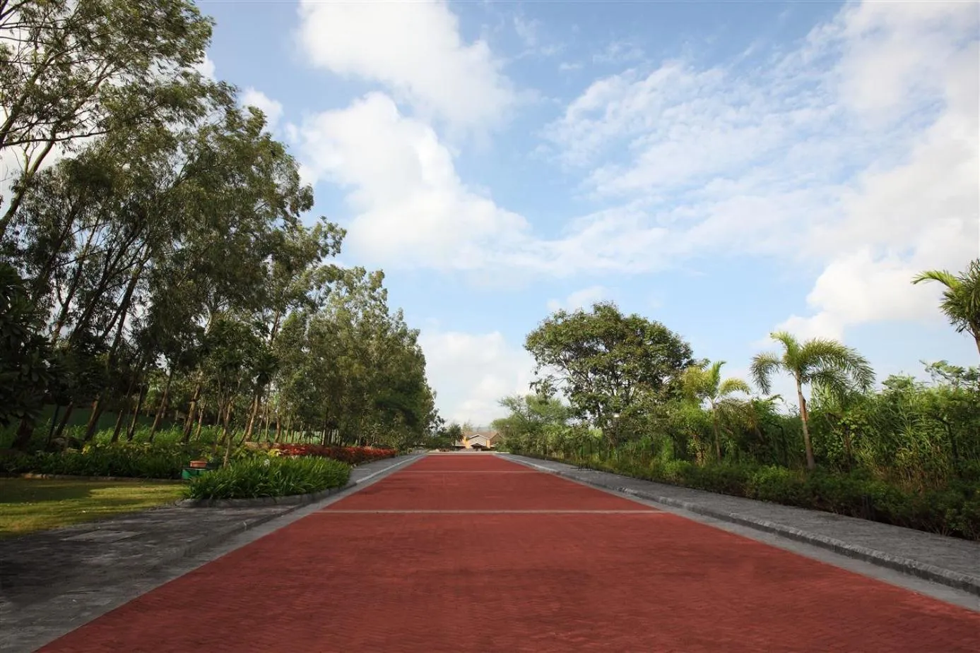 Natural landscape in Fazlani Natures Nest - The Wellness Retreat