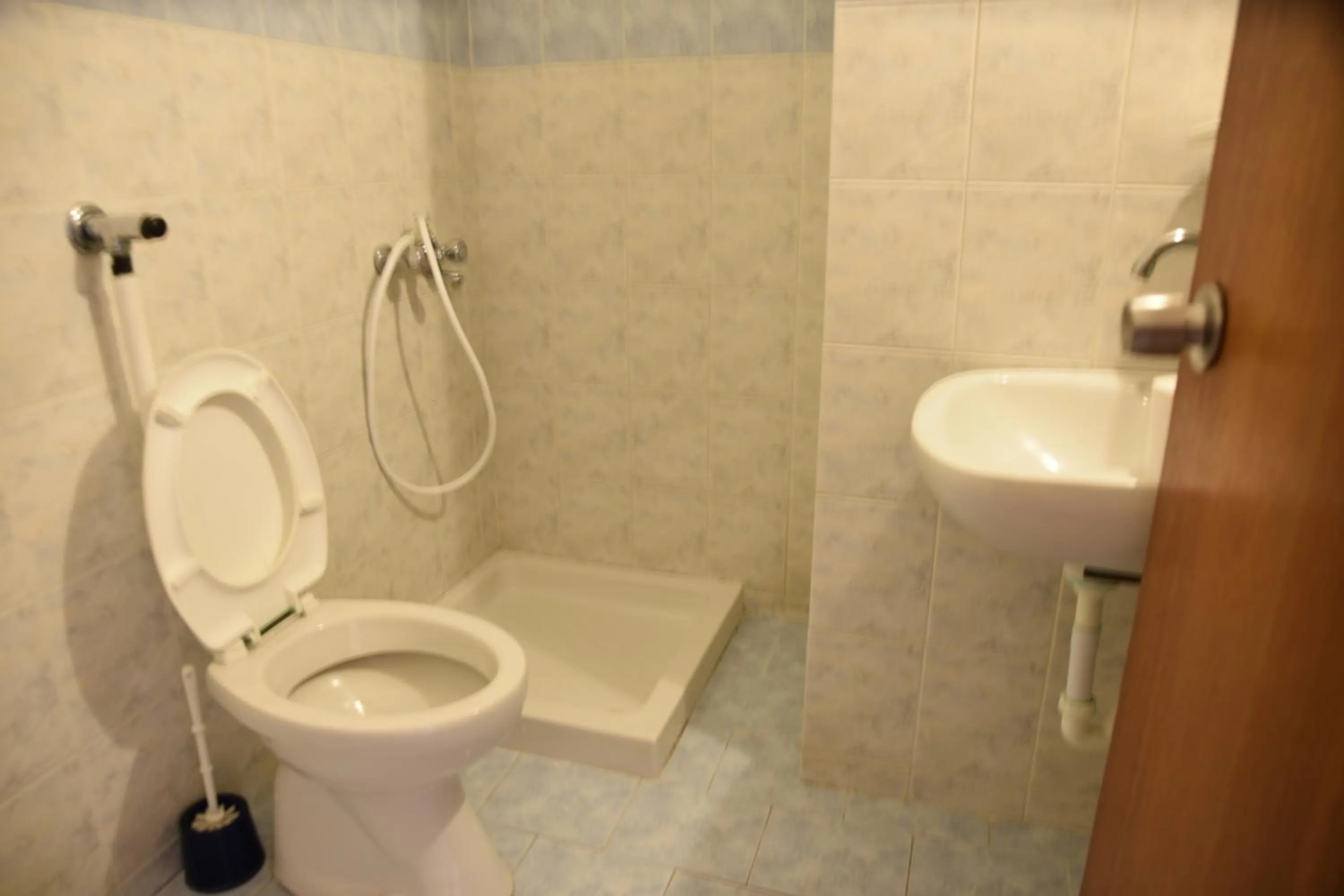 Bathroom in Butterfly Studios, Faliraki