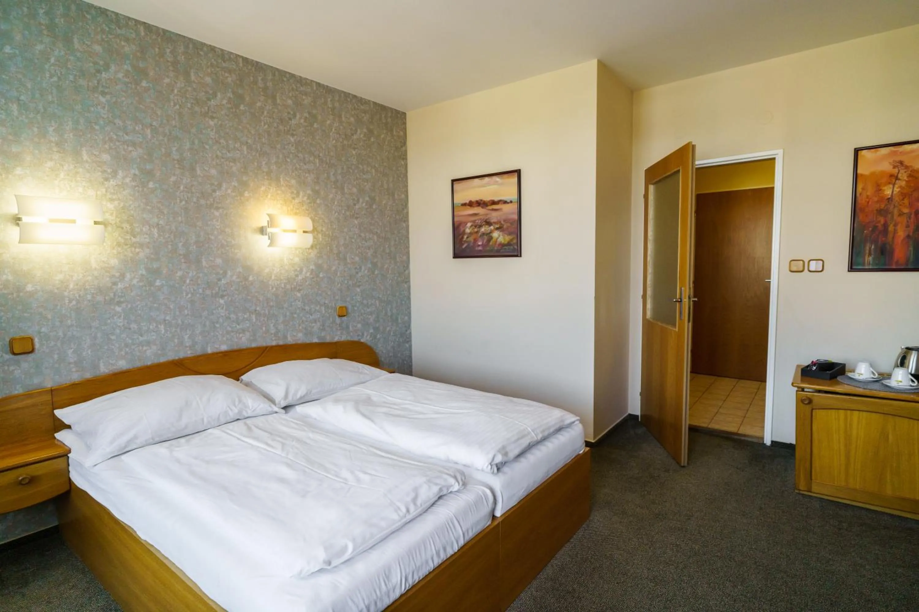 Bed in Hotel U Labutě