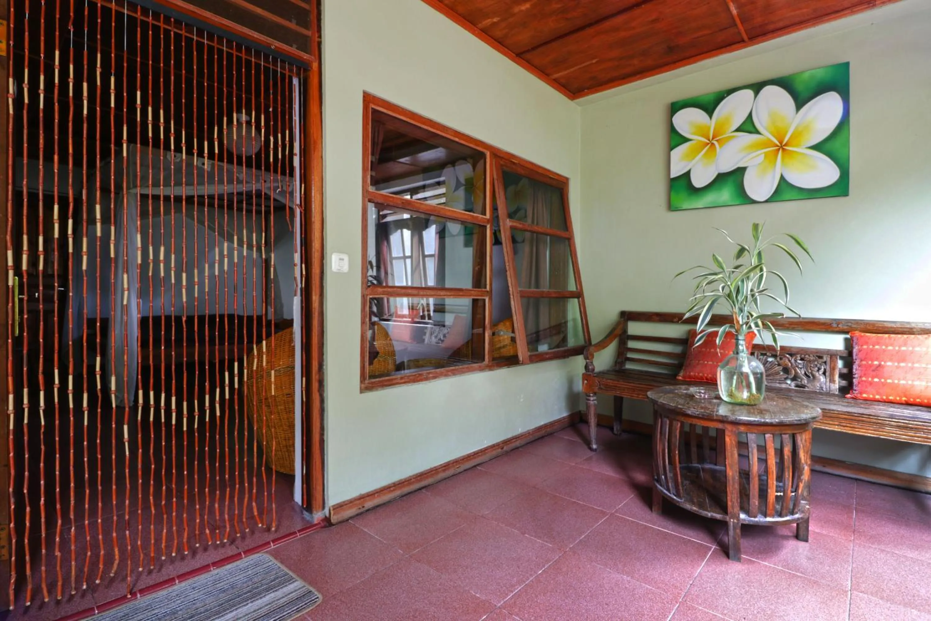 Seating area in Bagus Bay Homestay
