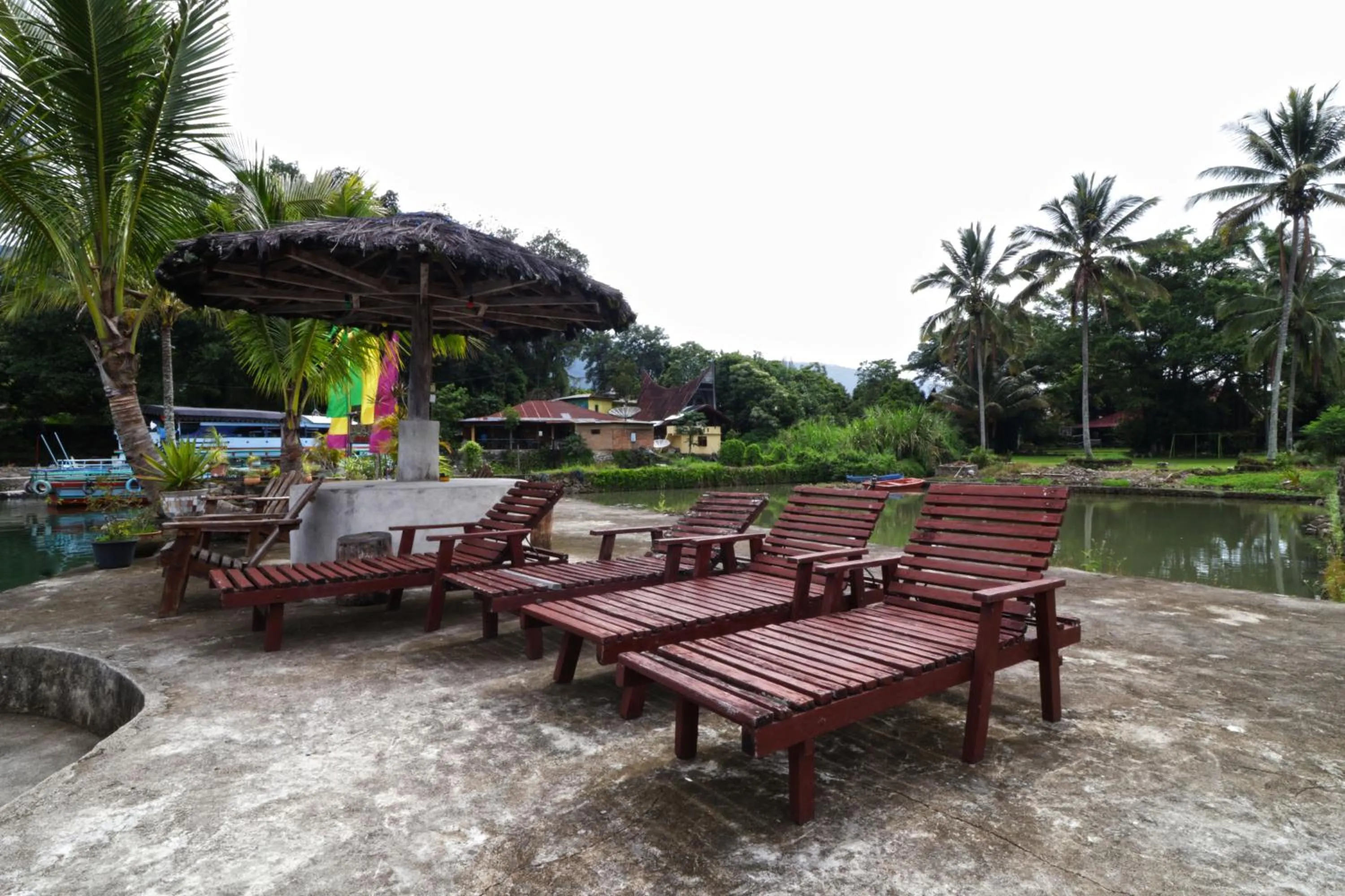 Seating area in Bagus Bay Homestay