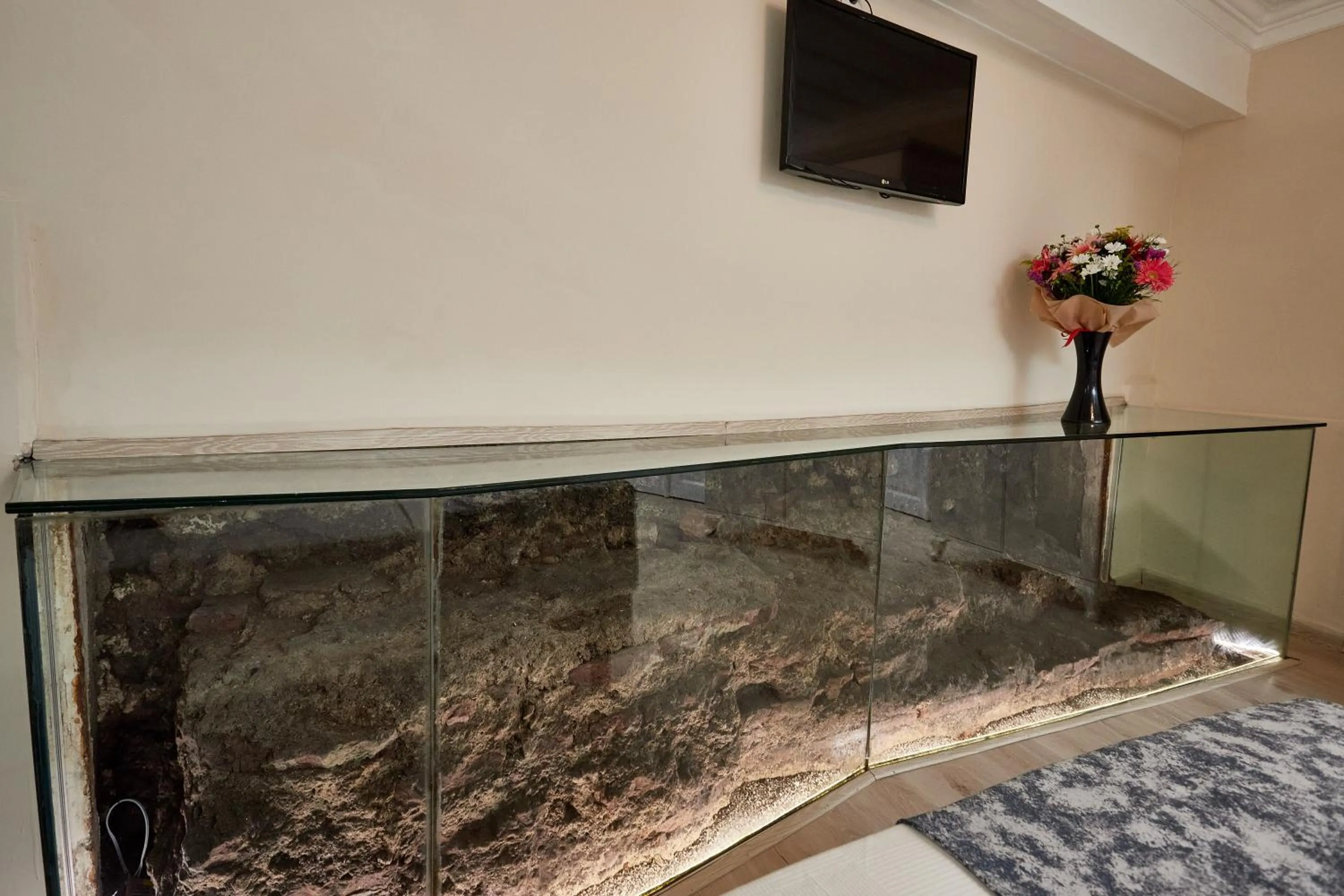 Nearby landmark in Mataraci Konak