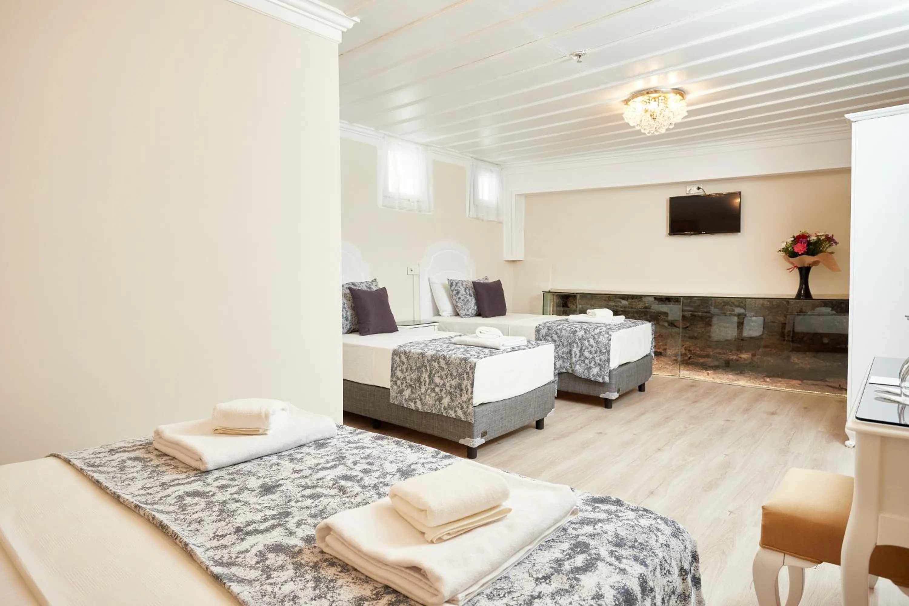 Bed in Mataraci Konak