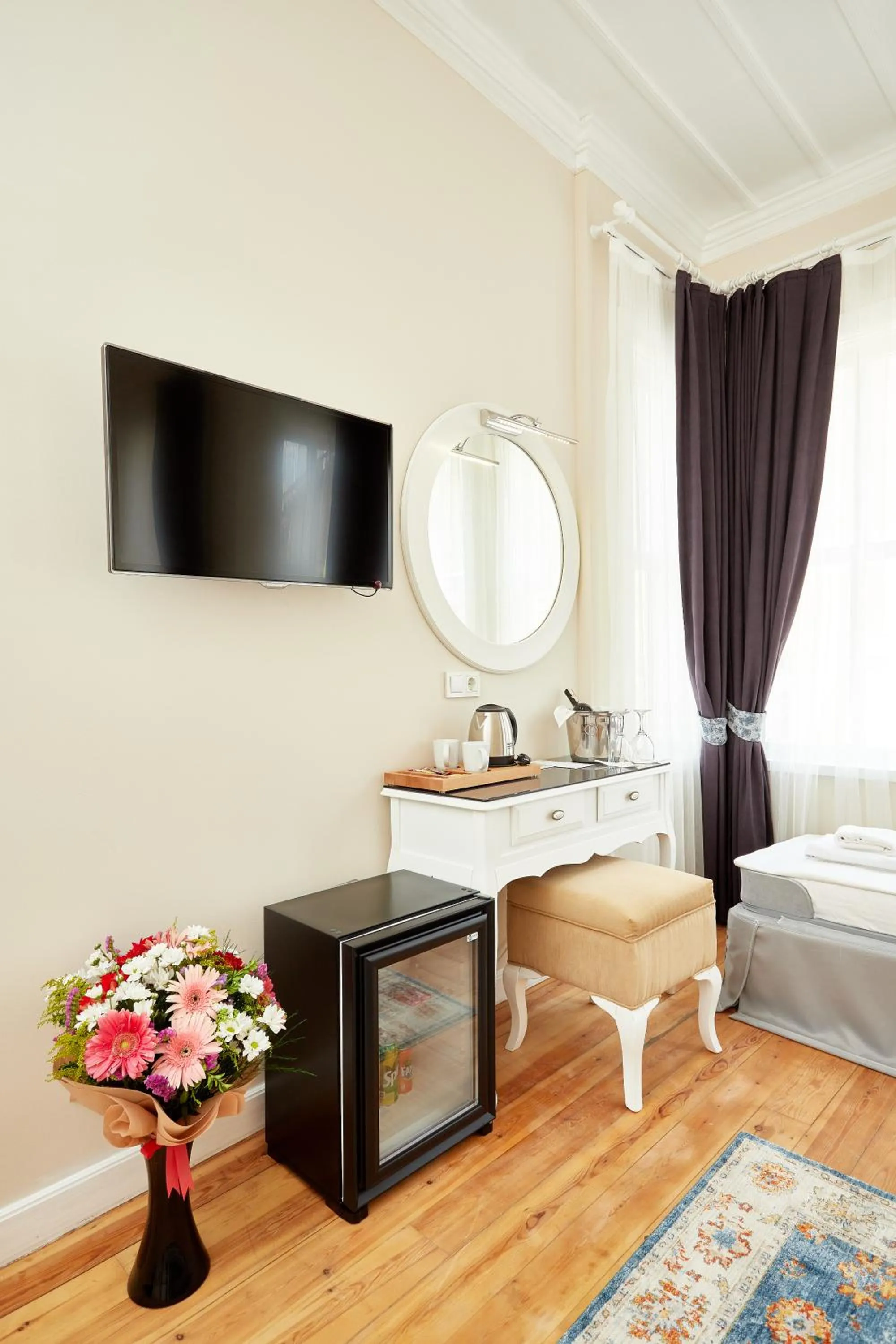 TV and multimedia, Bed in Mataraci Konak