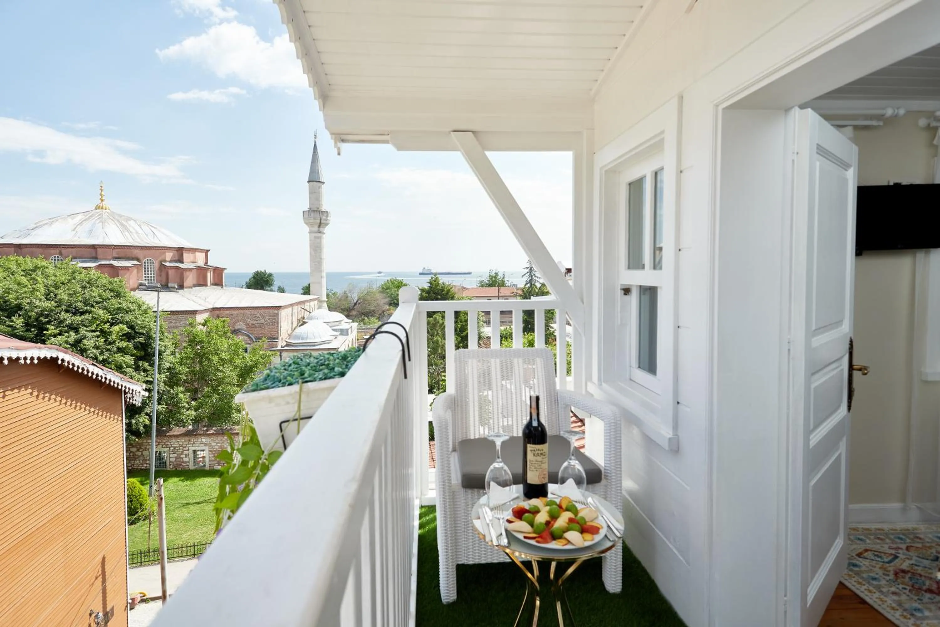 Balcony/Terrace in Mataraci Konak