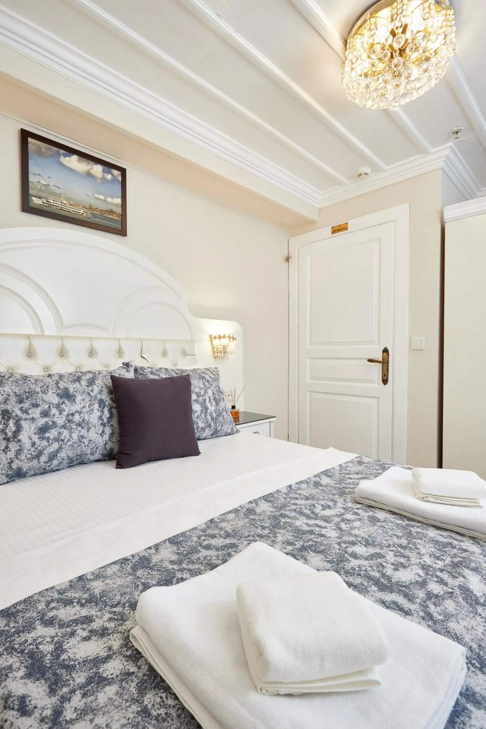 Bed in Mataraci Konak Bed in Mataraci Konak