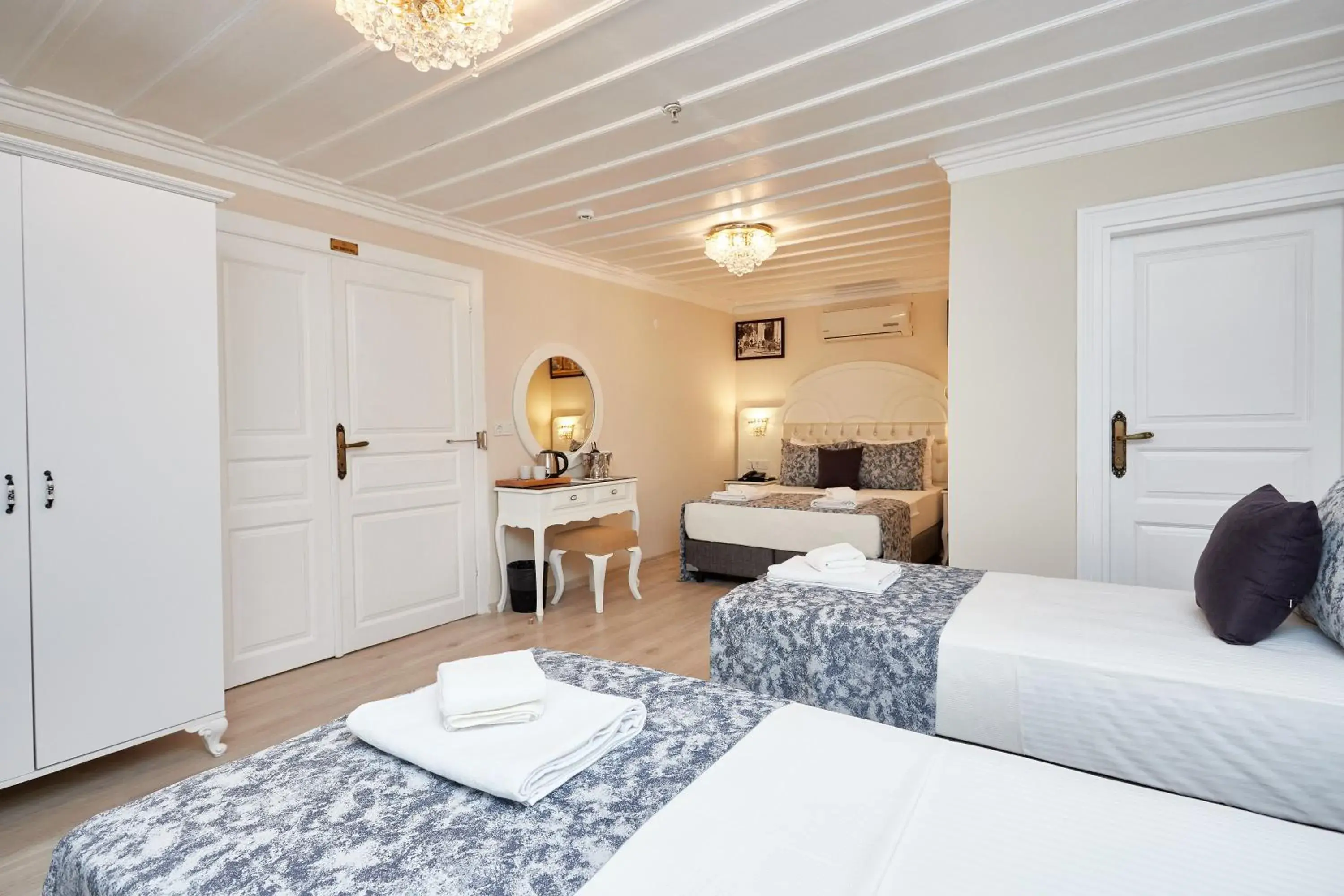 Bed in Mataraci Konak Bed in Mataraci Konak