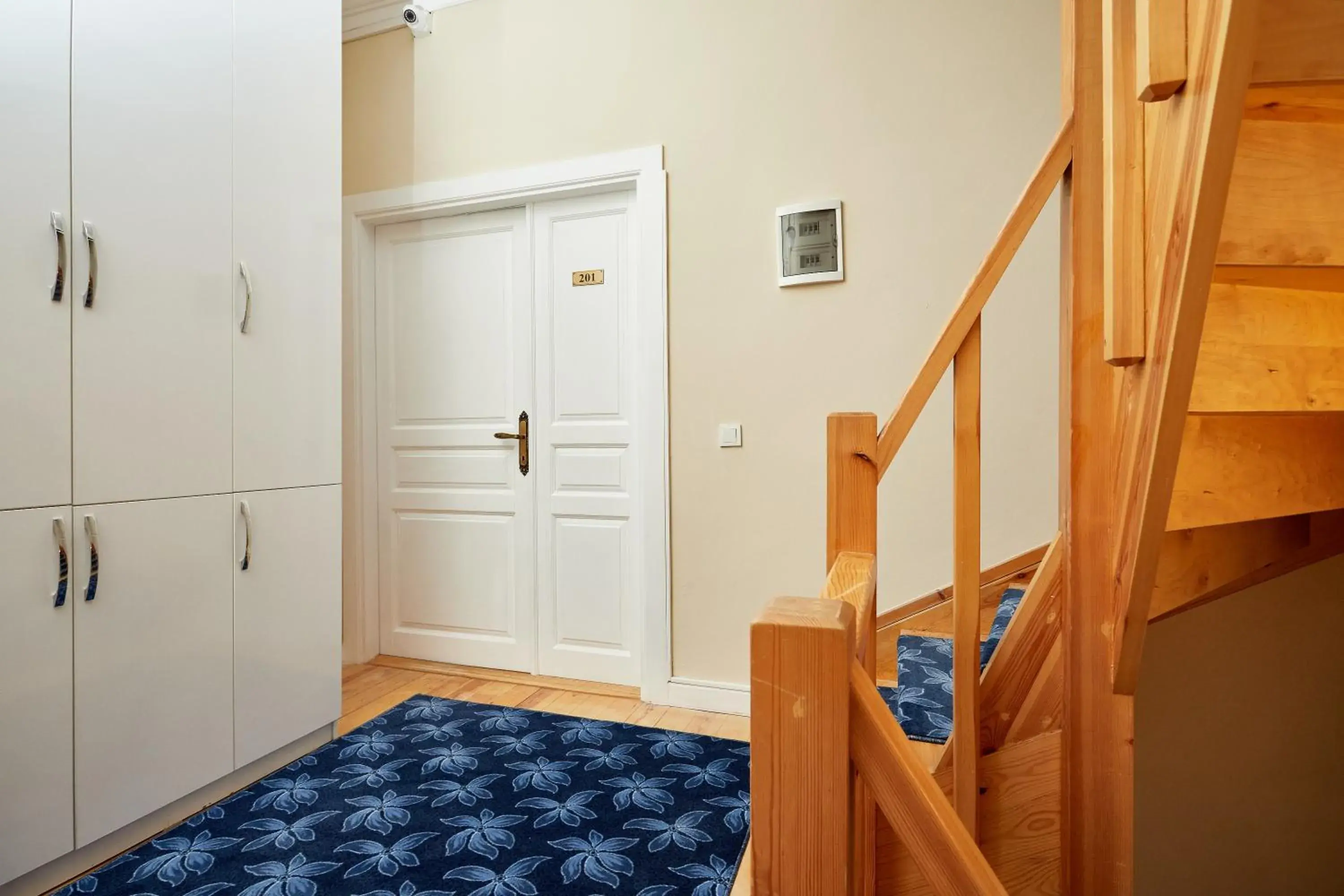 Property building in Mataraci Konak Property building in Mataraci Konak