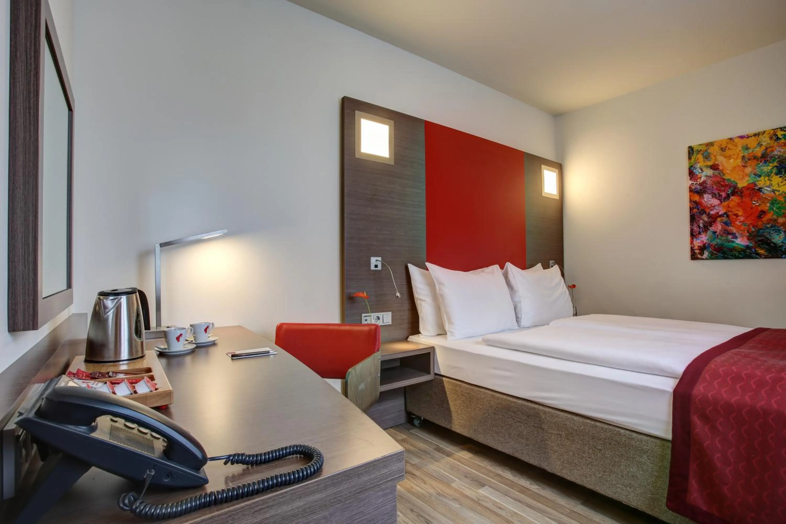 Bedroom, Bed in Hotel Orangerie