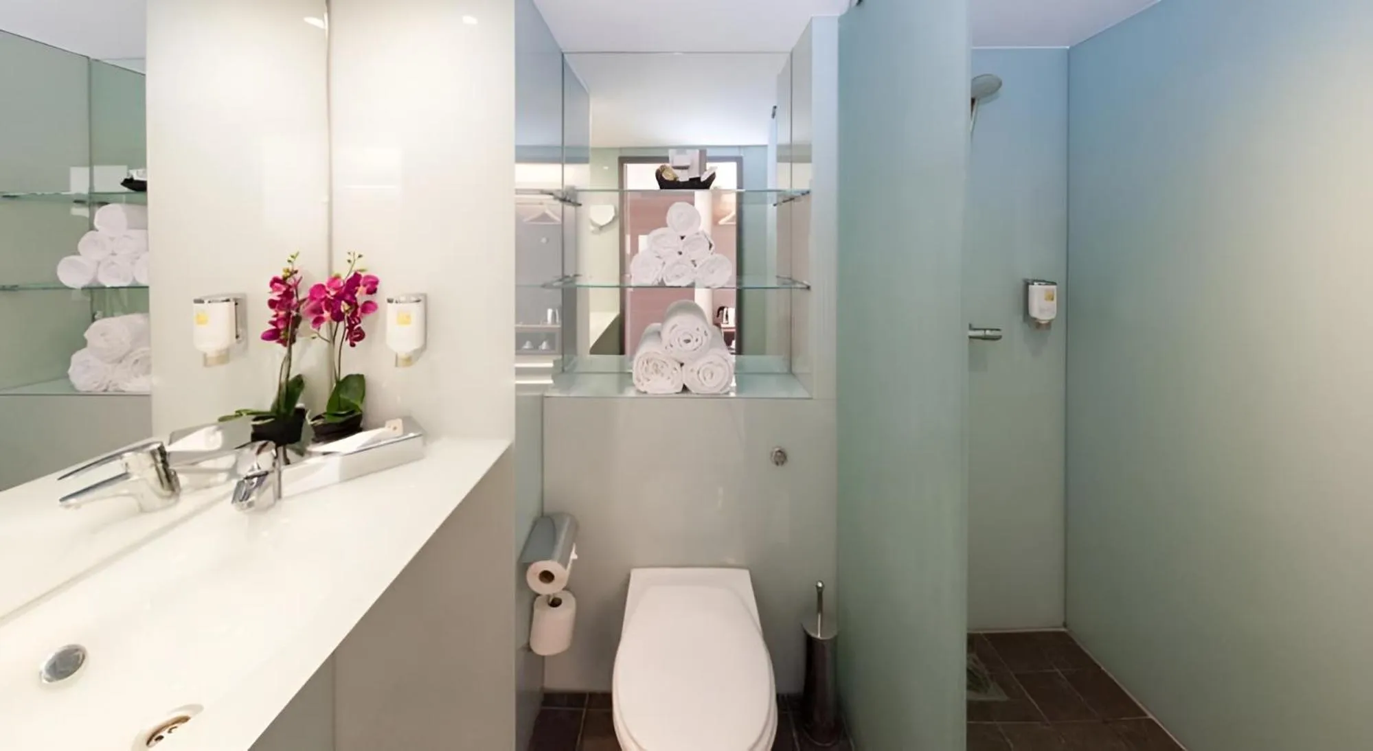 Bathroom in Hotel Orangerie